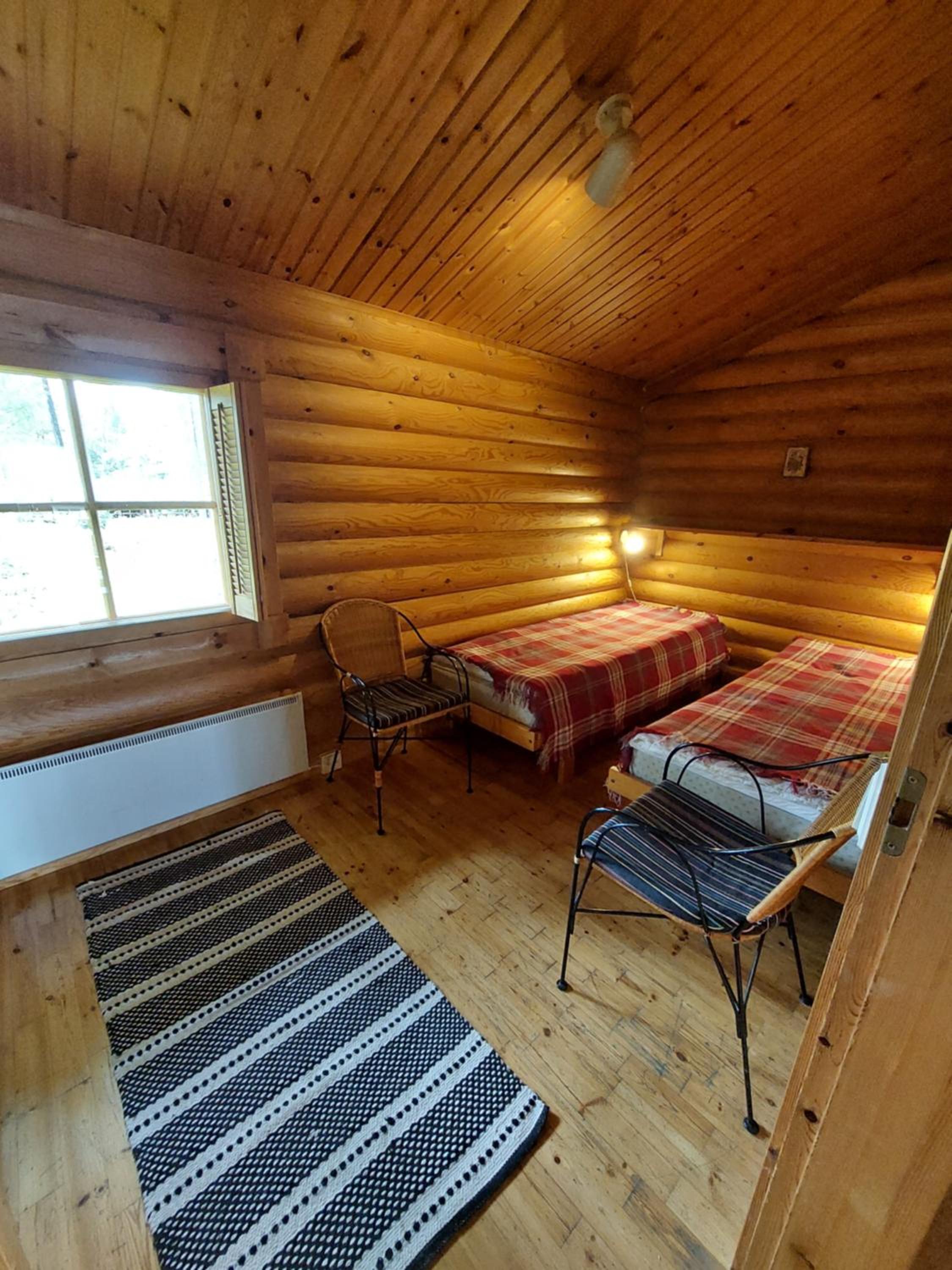 Two-Bedroom House - Photo 47