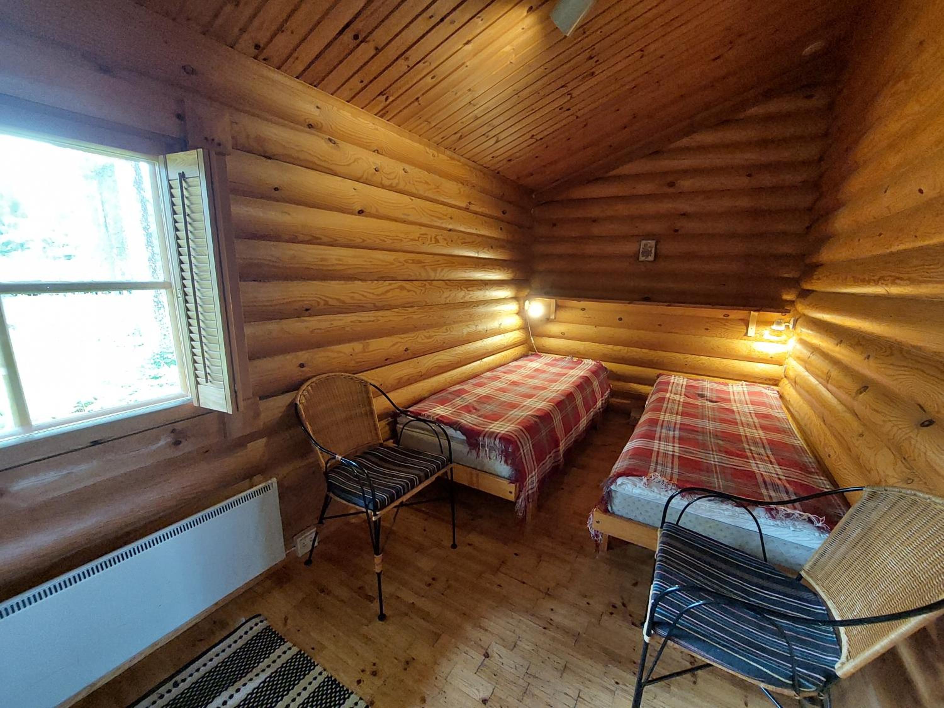 Two-Bedroom House - Photo 46