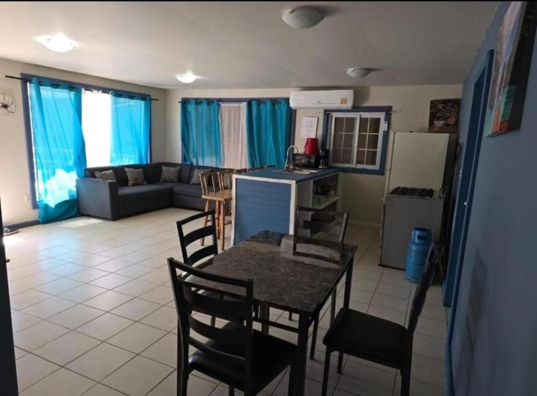 Three-Bedroom Villa photo 2