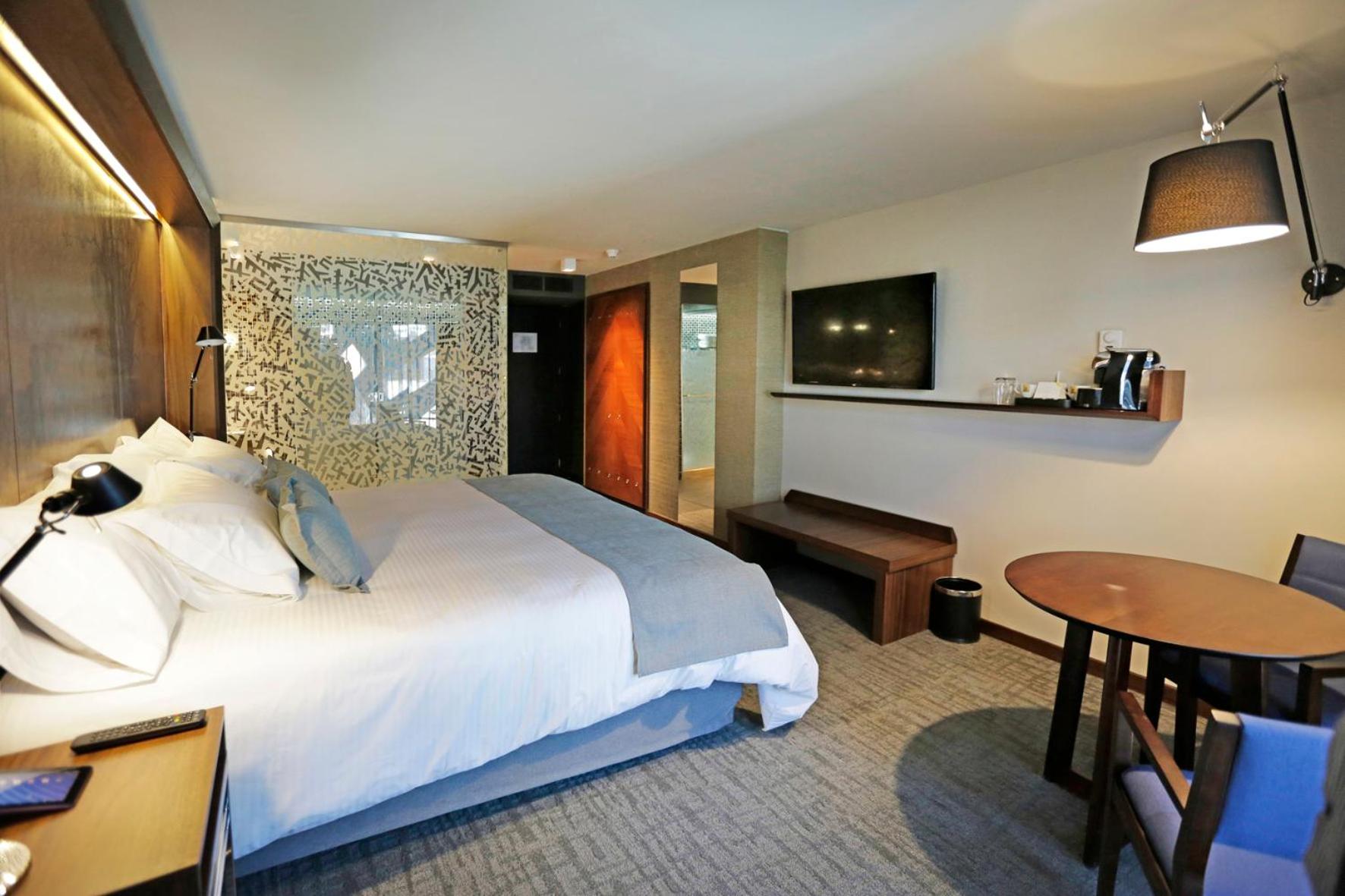 Standard Double Room photo 3