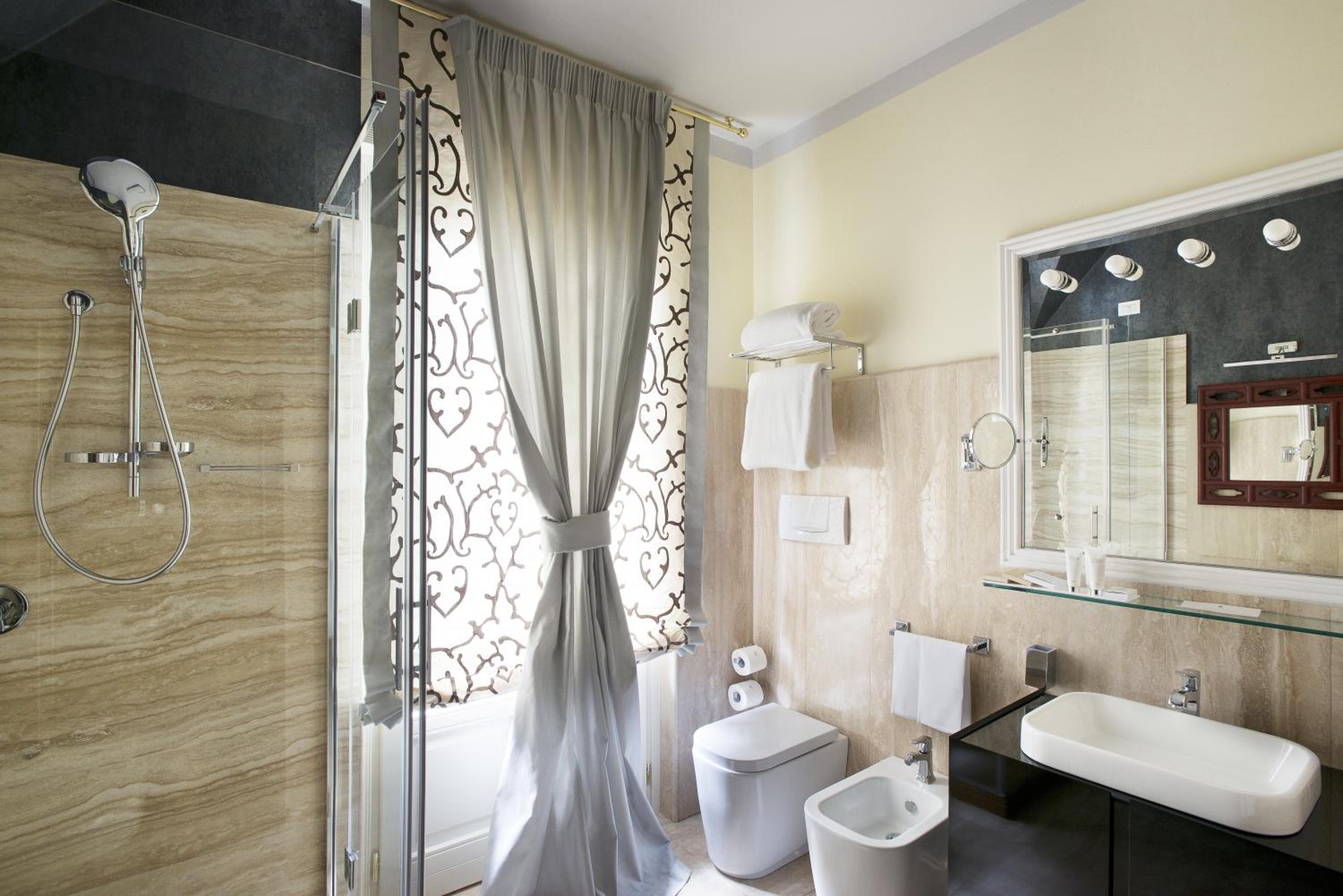 Junior Suite - Photo 3