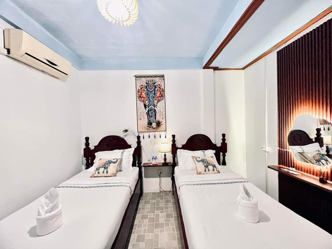 Standard Double or Twin Room photo 2