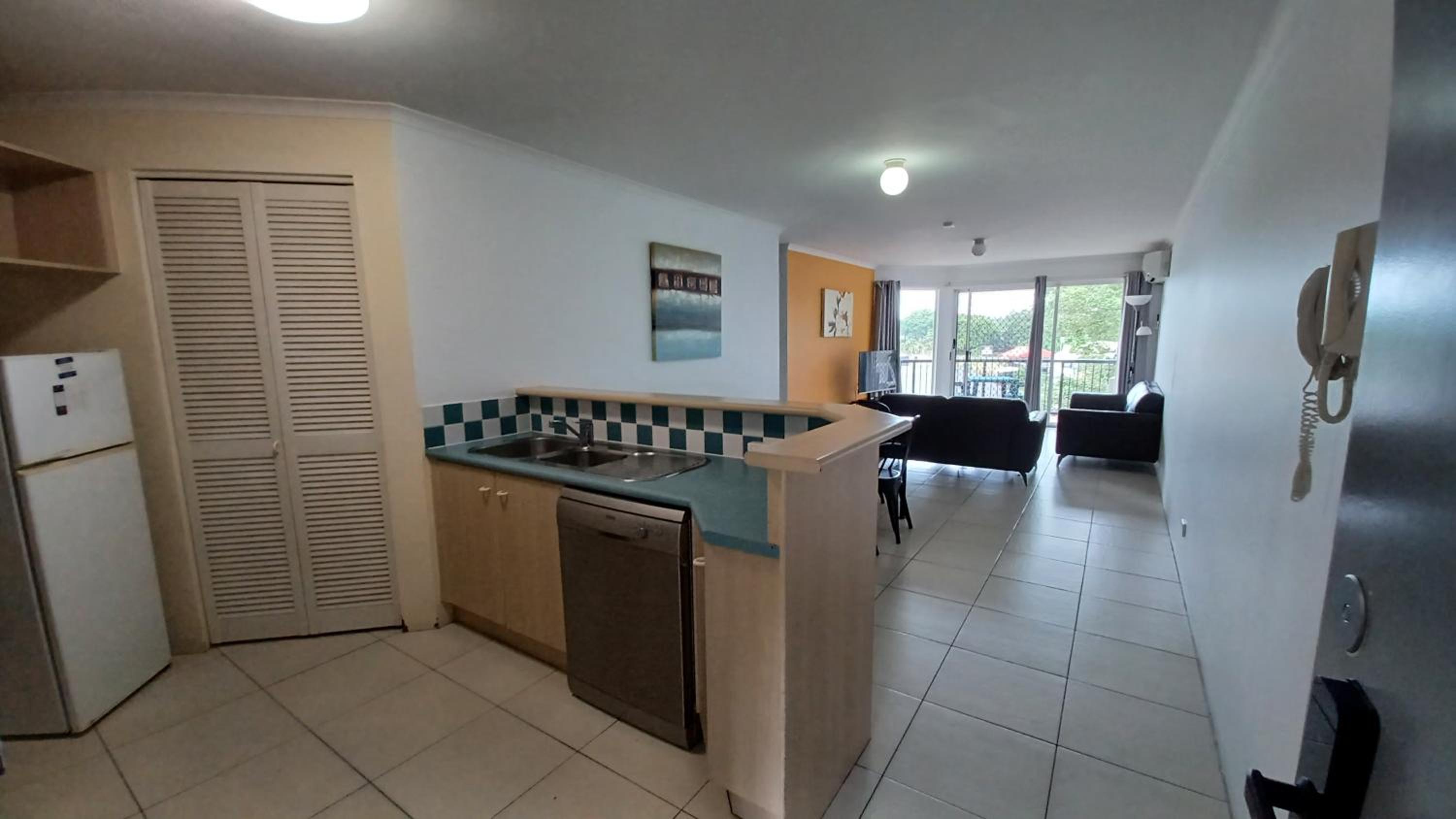 Two-Bedroom Apartment - Photo 30