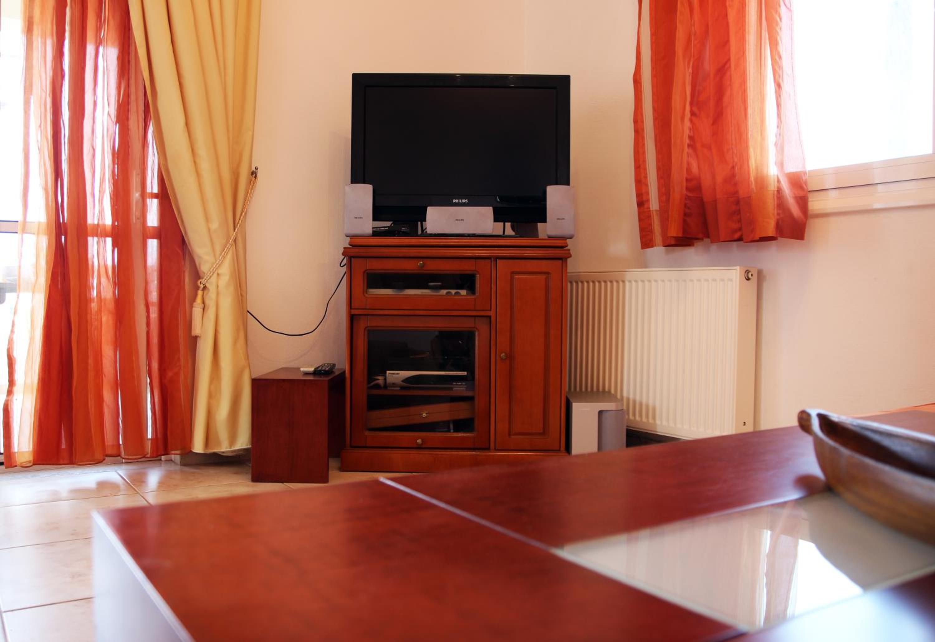 Villa photo 3