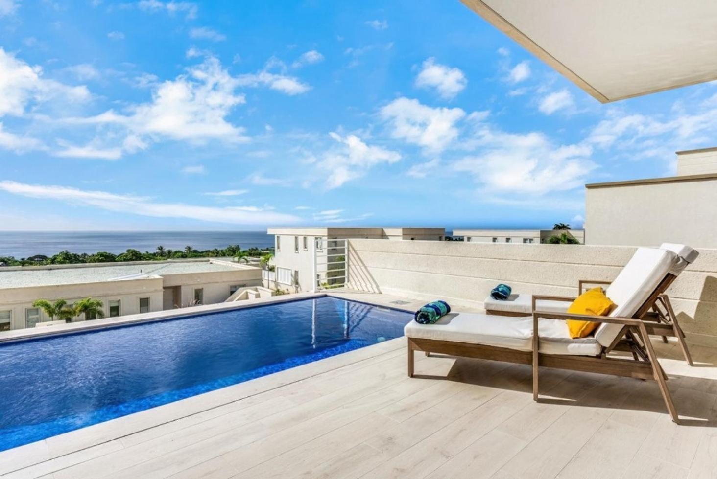 Villa photo 2