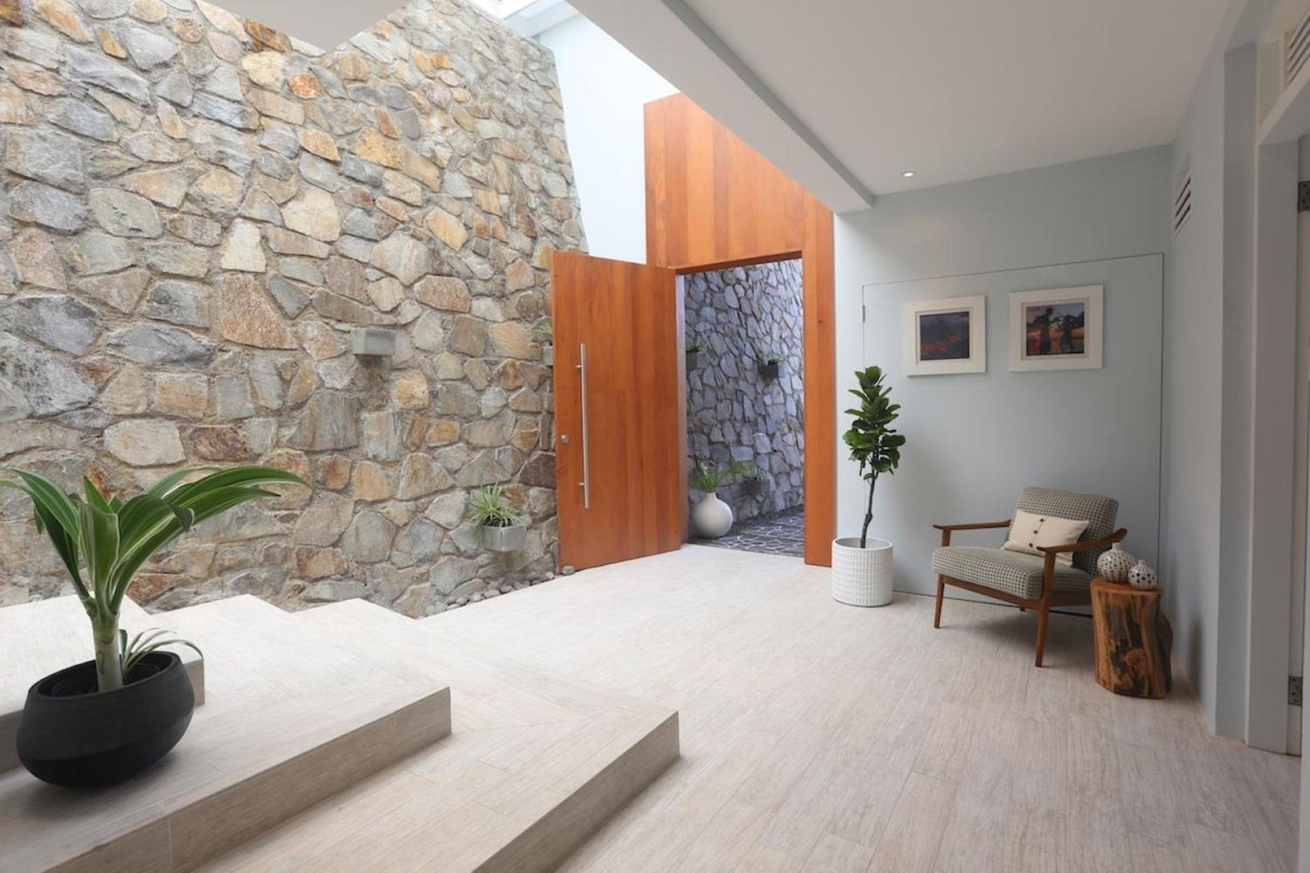 Villa photo 3