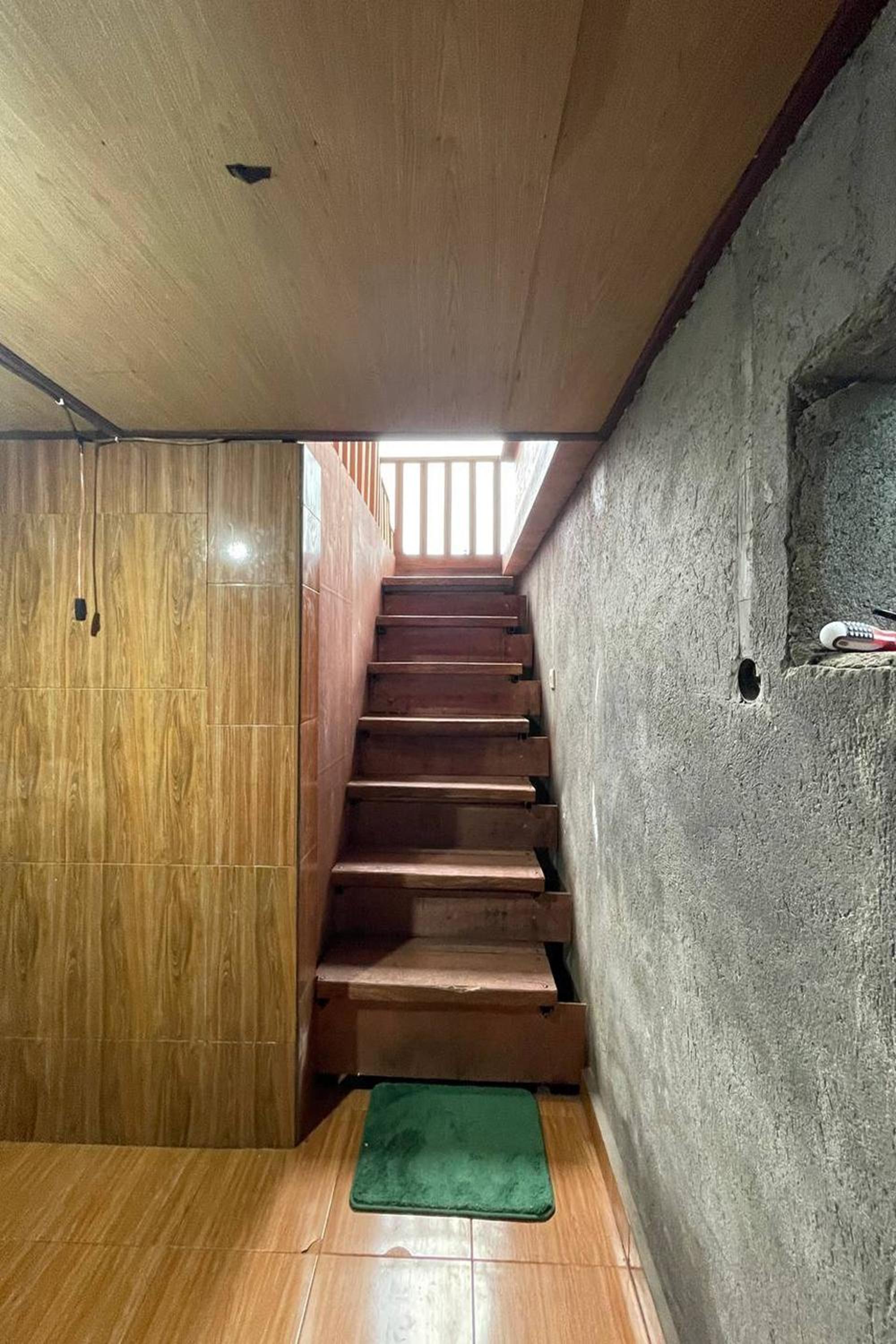 Deluxe Double Room with Balcony - Photo 5