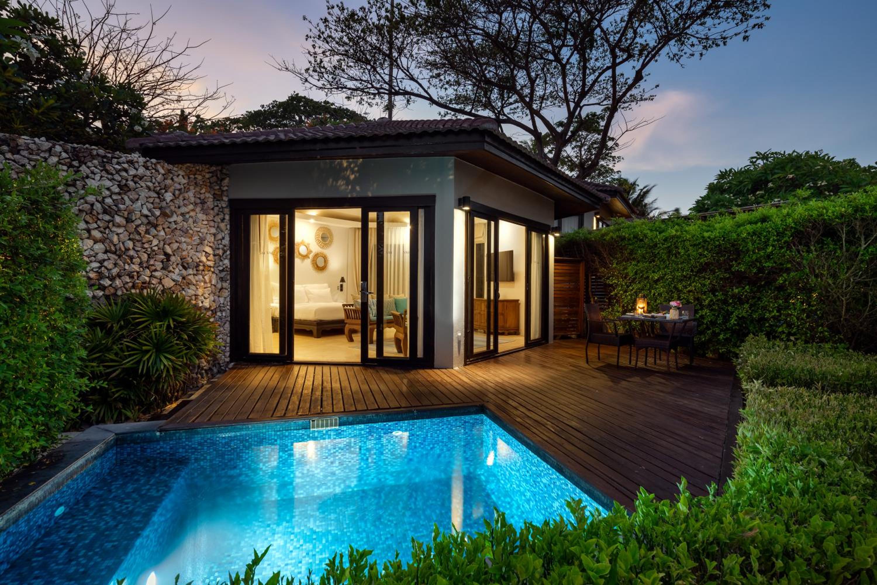 Beachfront Pool Villa - Photo 5
