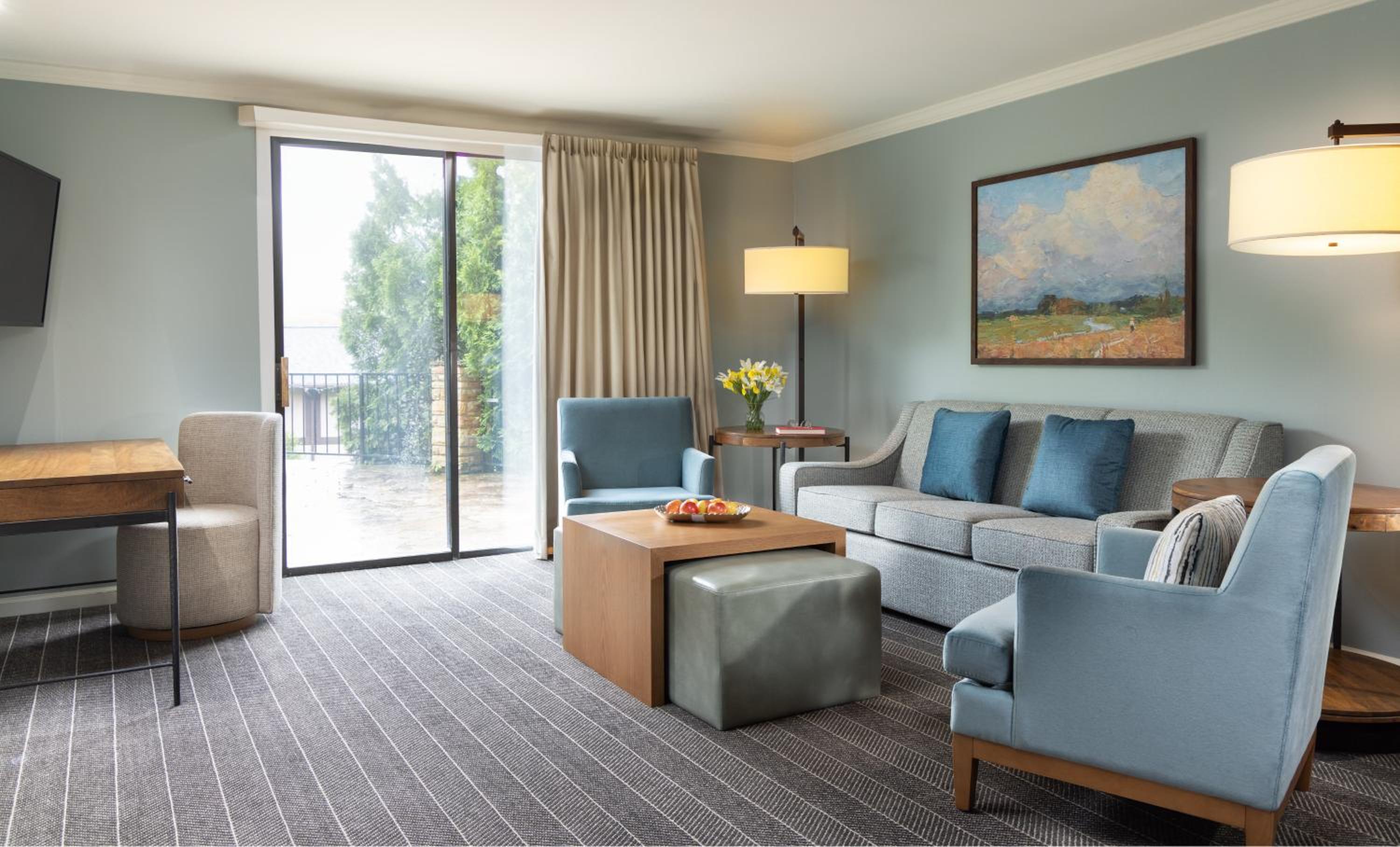 Standard Suite - Photo 5