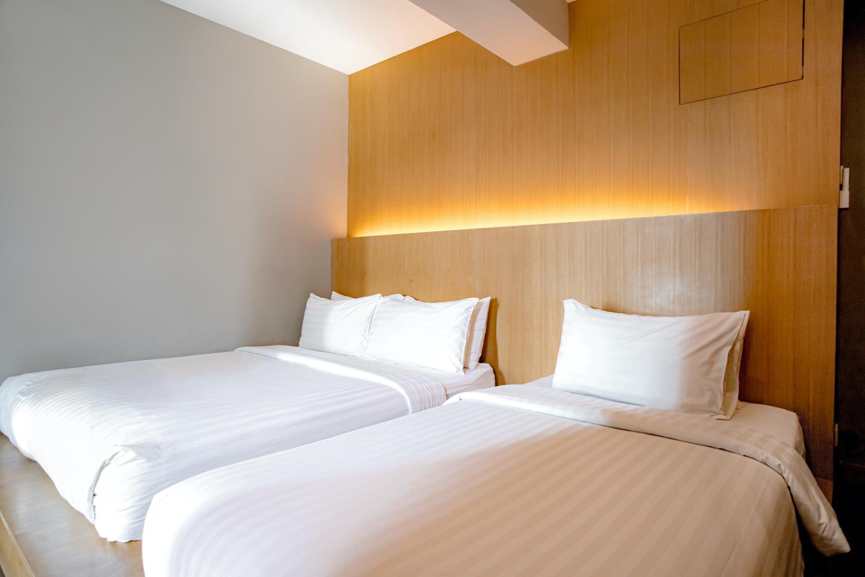 Triple Room with Bathroom photo 2
