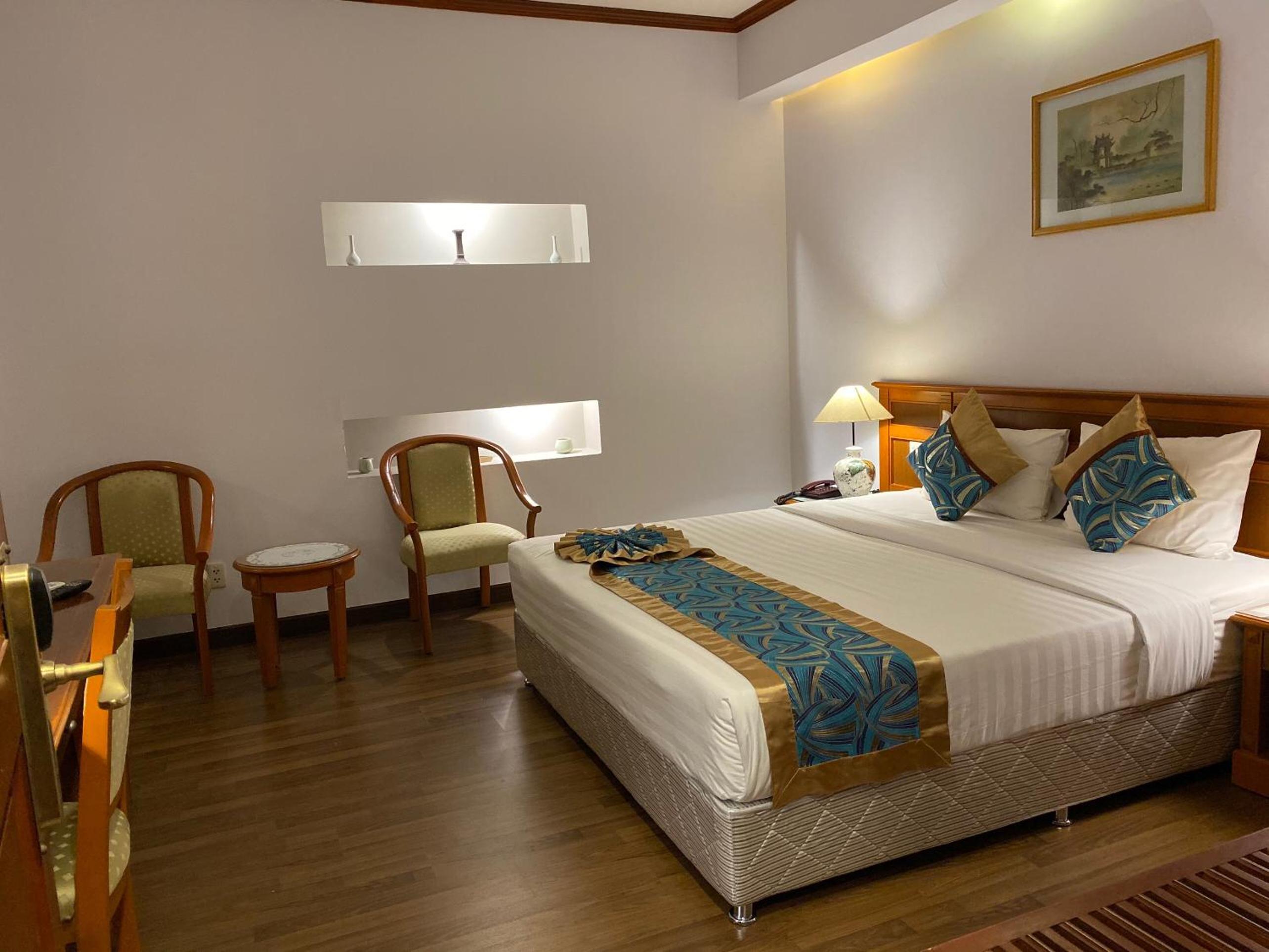 Oscar Elegant Double Room — the supplier's photographs — photo 2