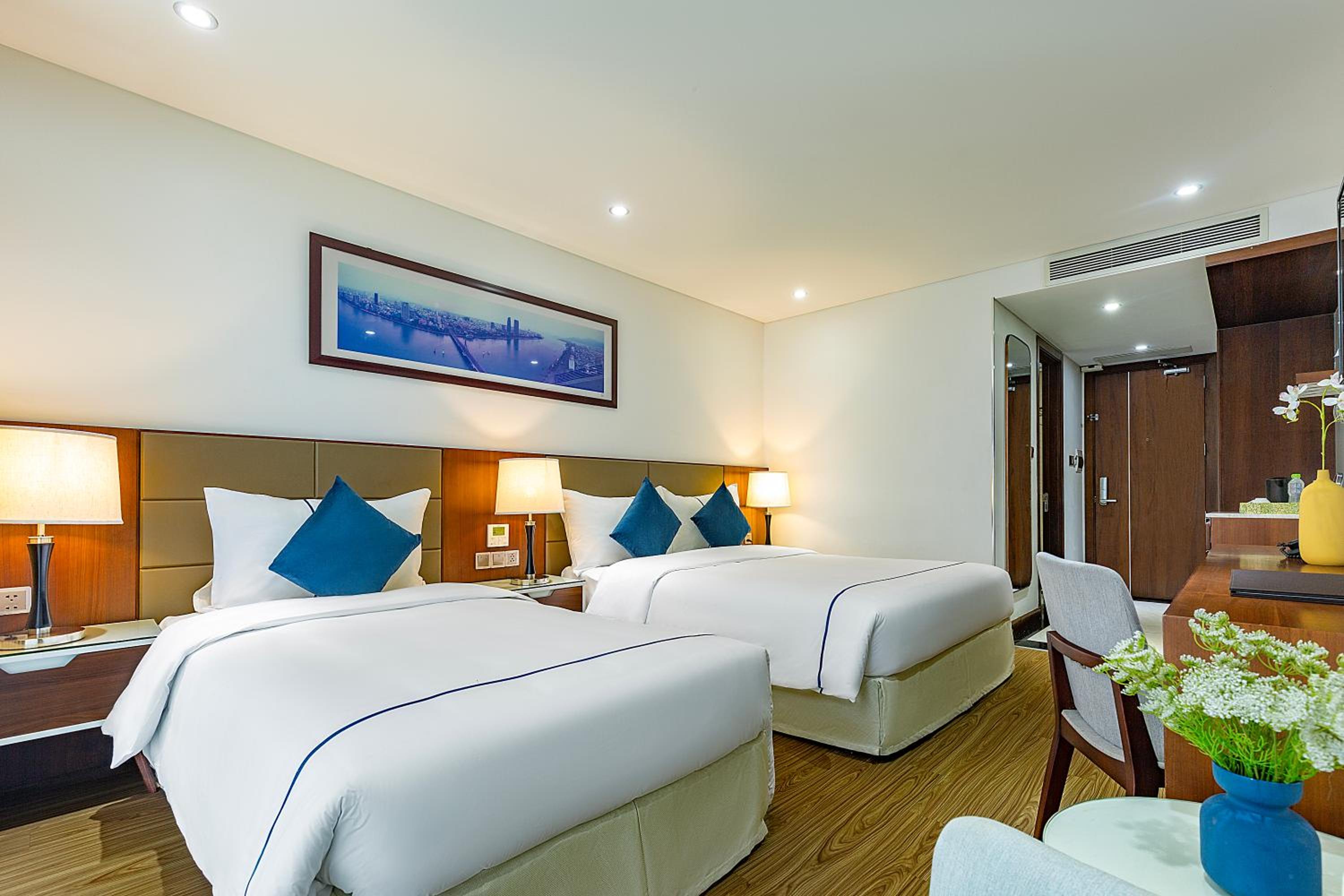 Luxury Triple Room photo 3