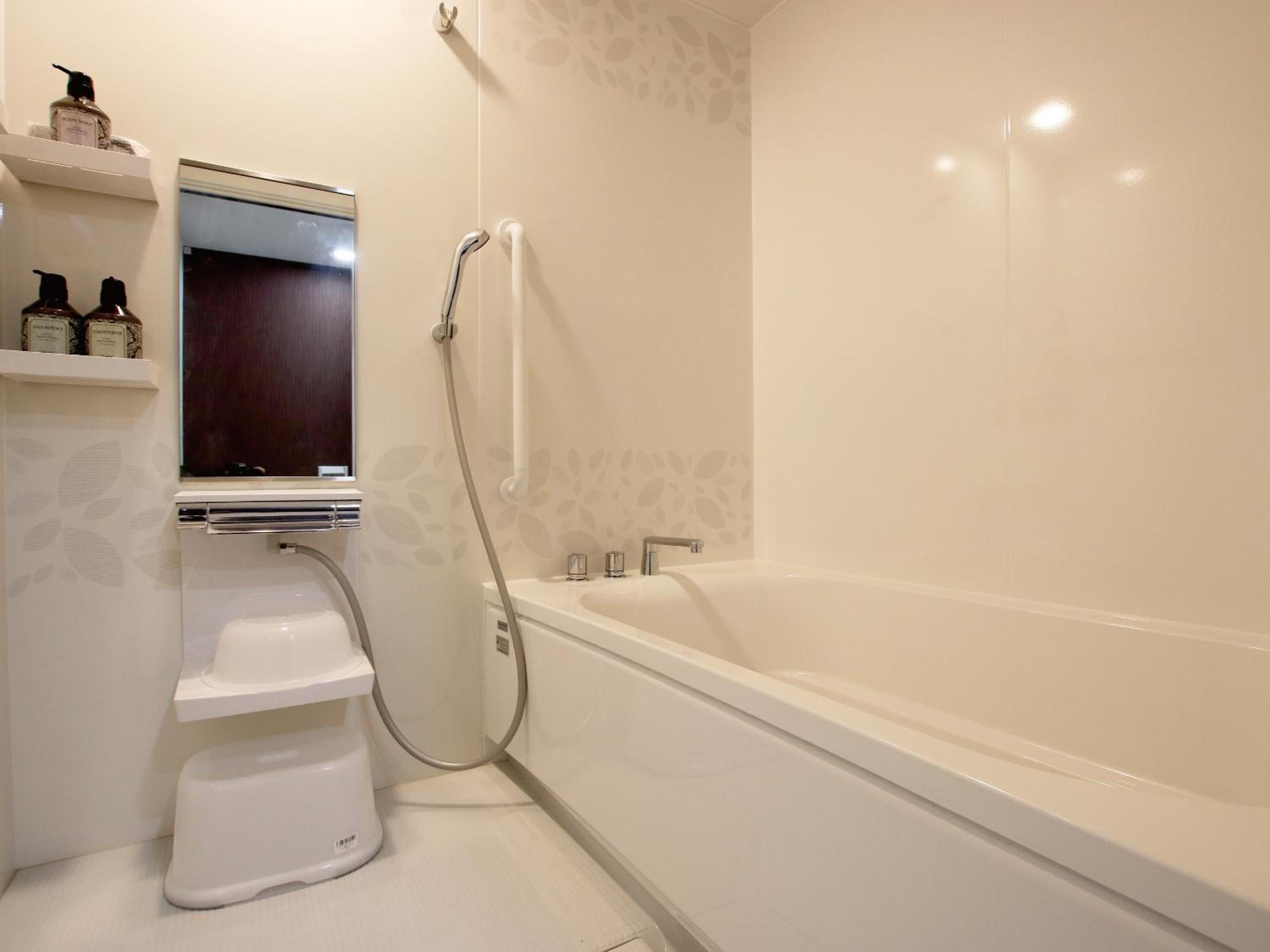 Double Room - Photo 5
