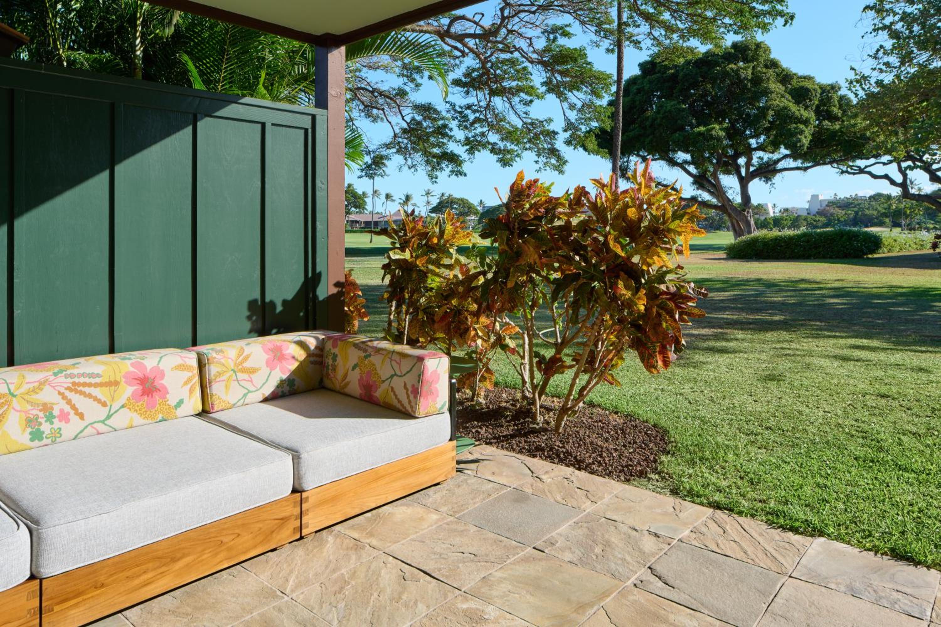 Bungalow Two Doubles with Lanai ADA