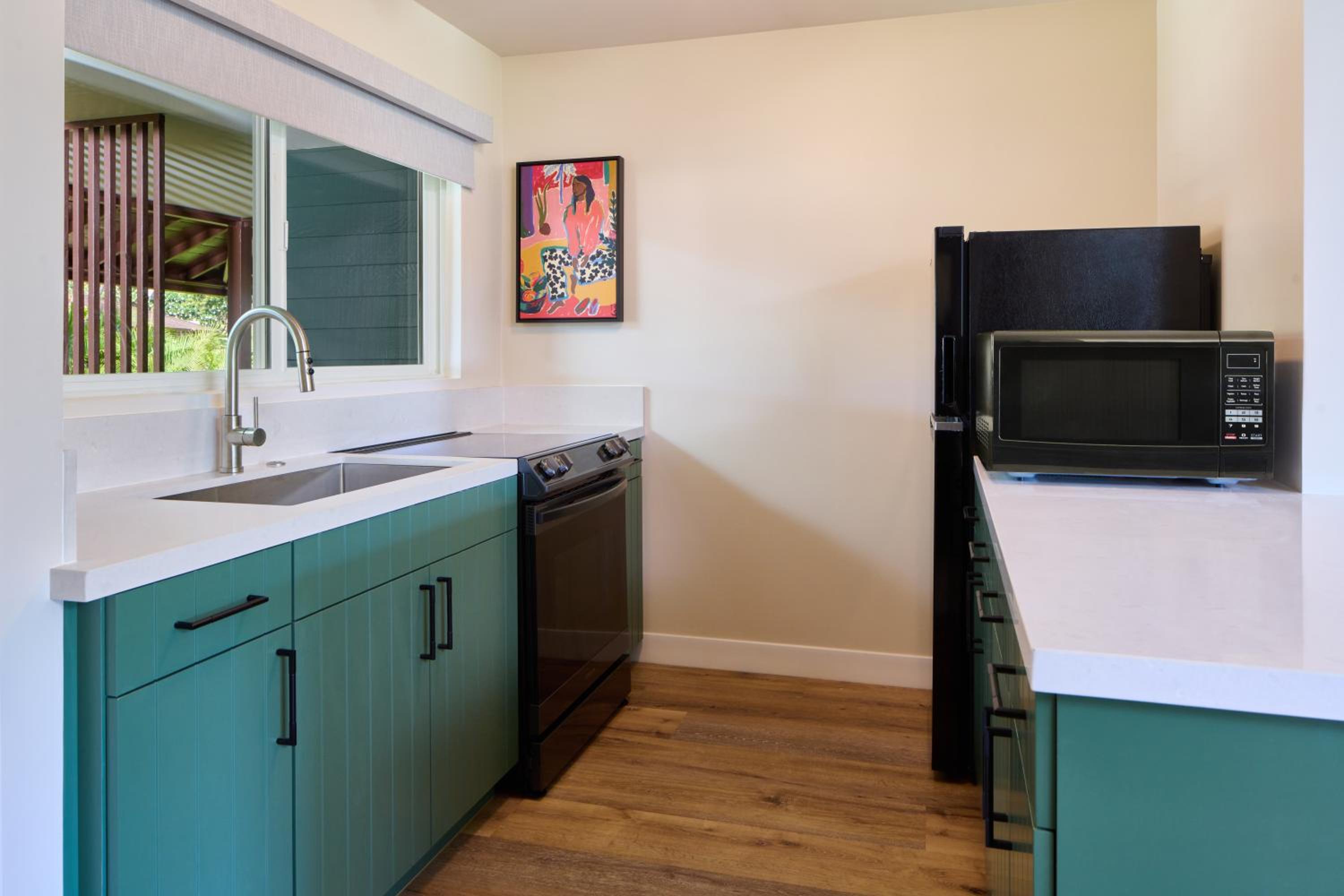 Bungalow Studio Suite Oceanfront with Kitchen