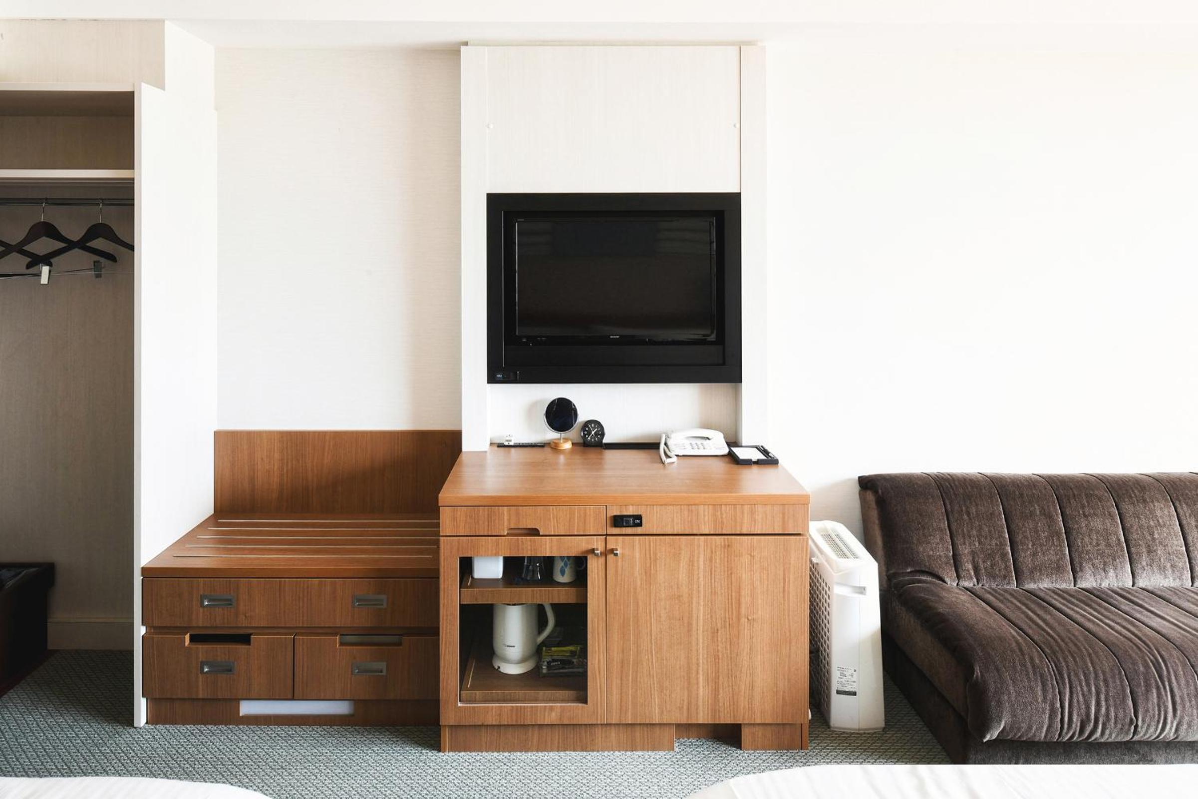 Standard Quadruple Room with Sea view - Non-Smoking - Photo 3