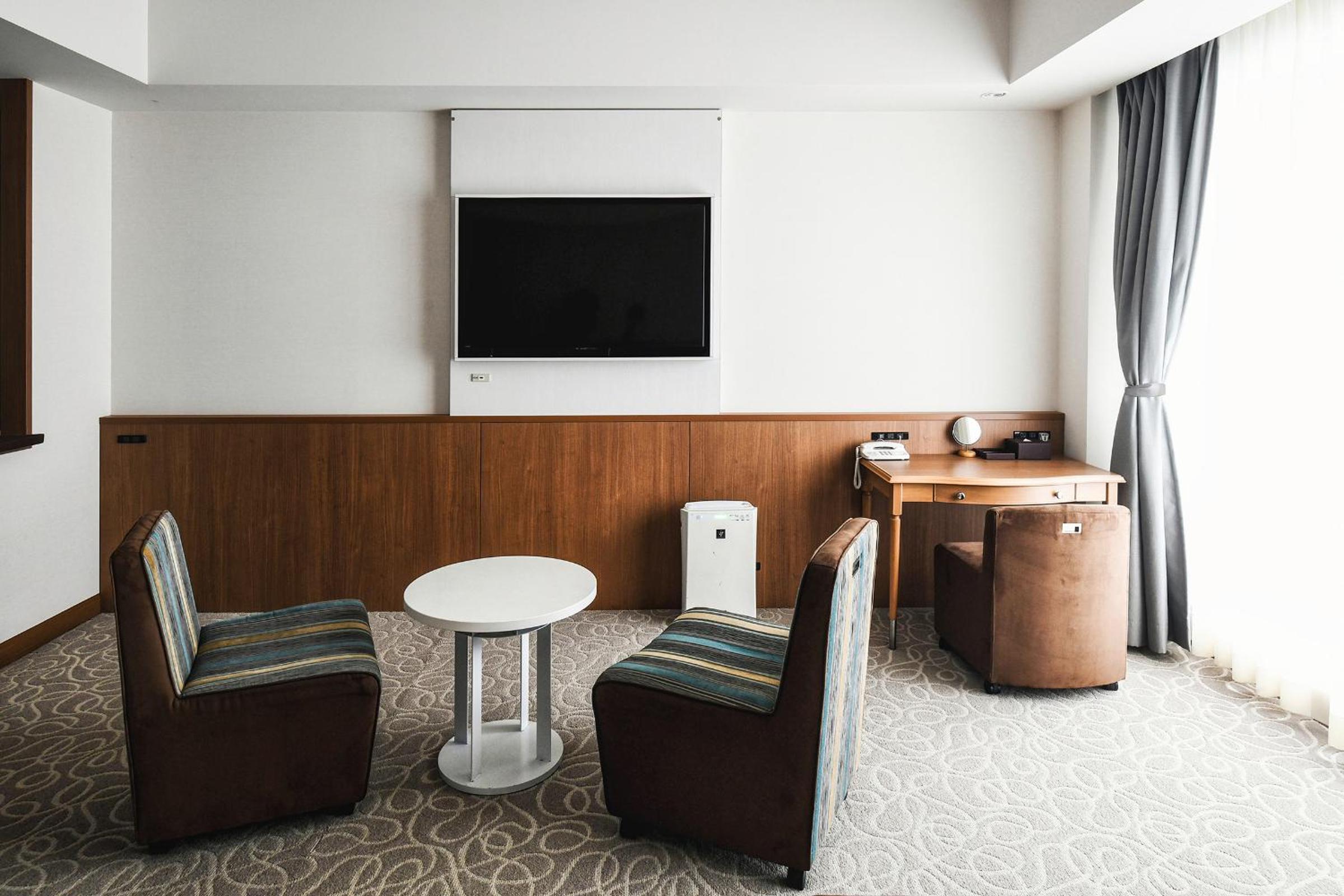 Junior Suite with Sunset View - Annex - Photo 6