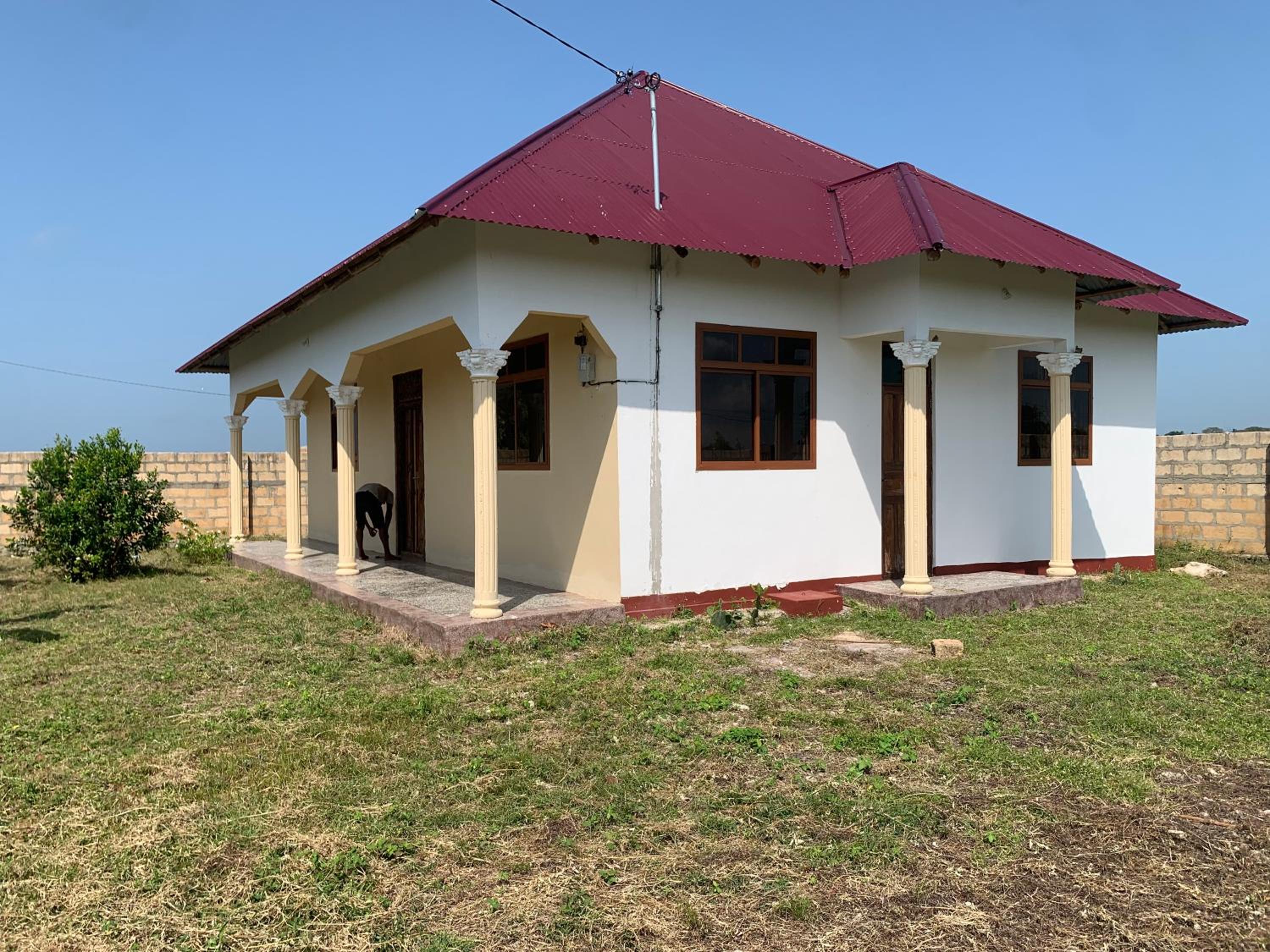 Two-Bedroom House photo 3
