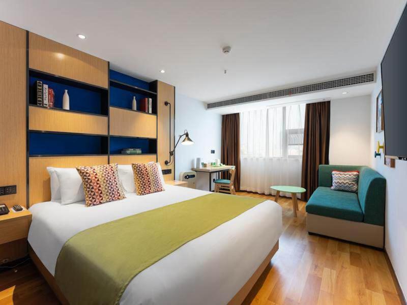 Business Double Room