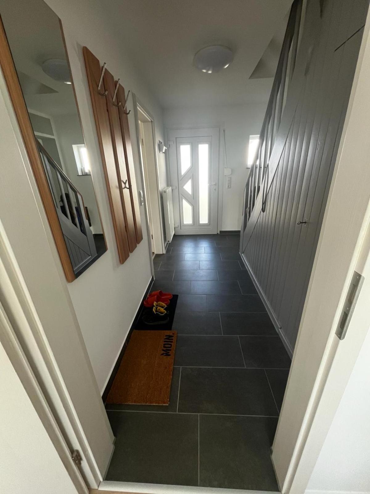 Three-Bedroom House photo 2