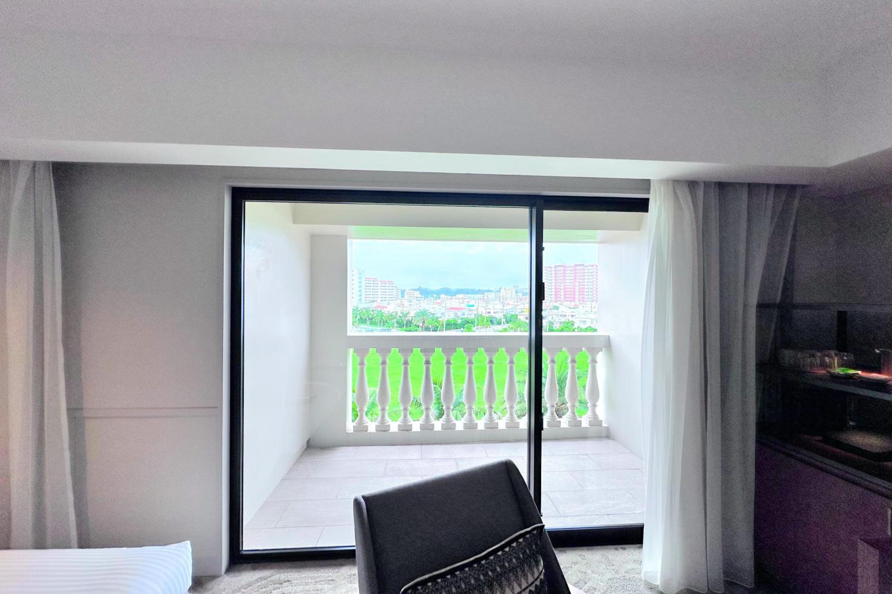 Moderate Room - Premier Wing - Photo 9