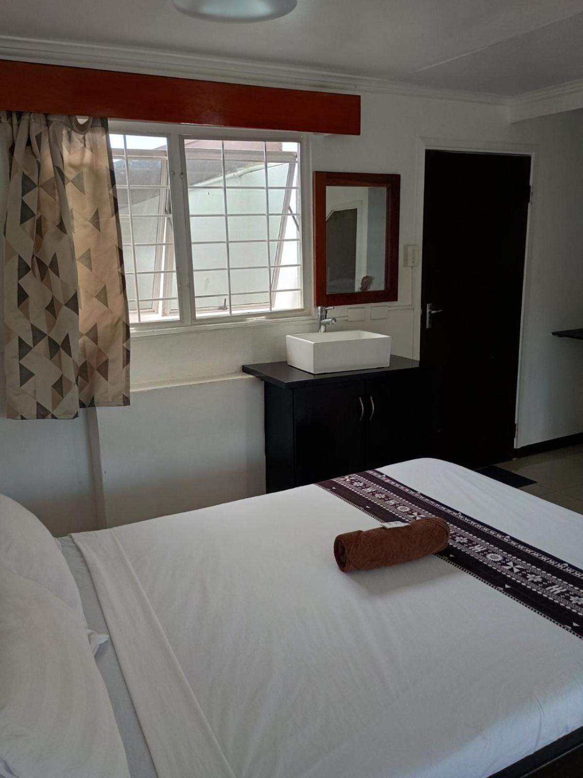 Deluxe Double Or Twin Room photo 3