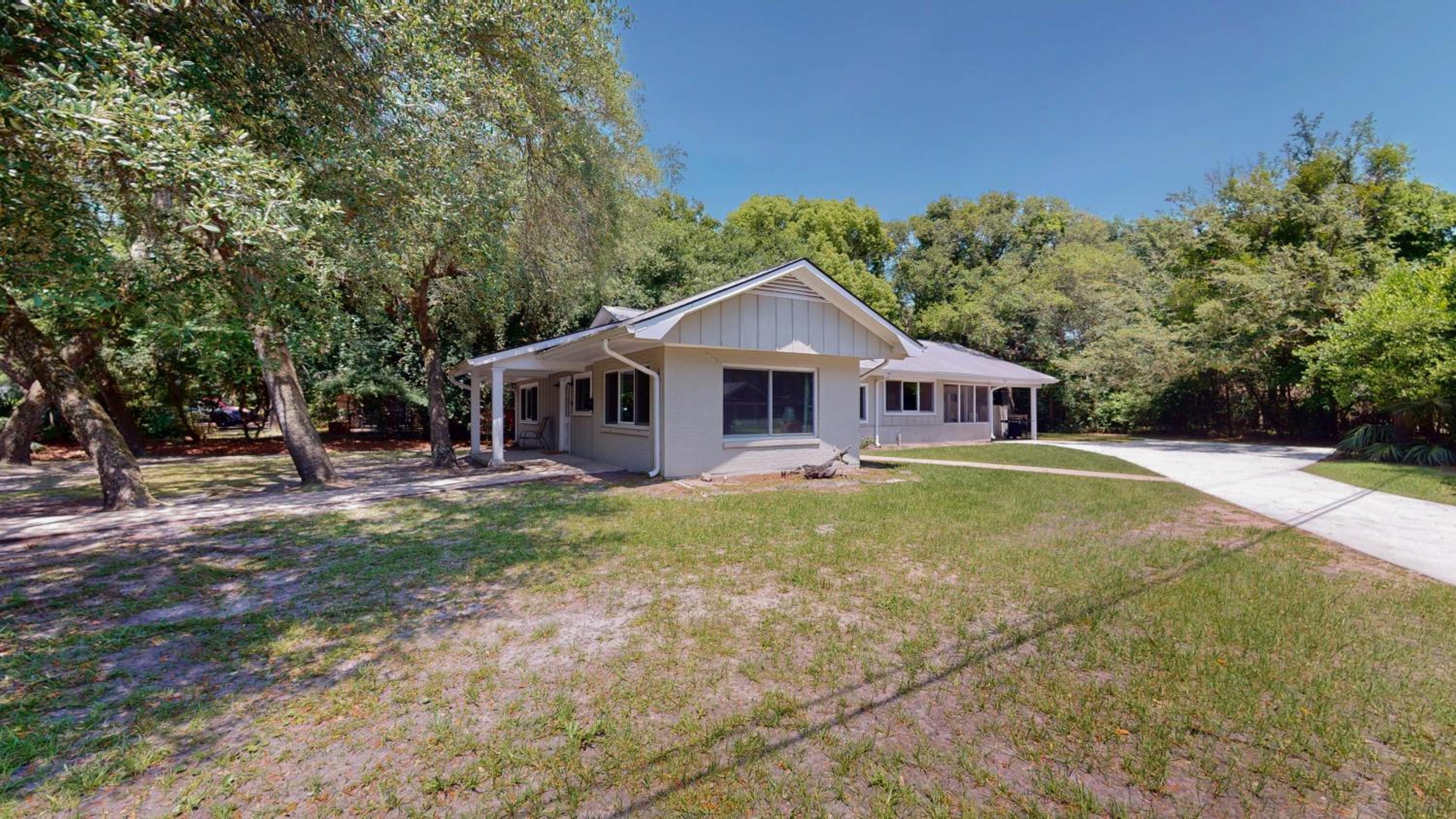 Four-Bedroom Vacation Home photo 3
