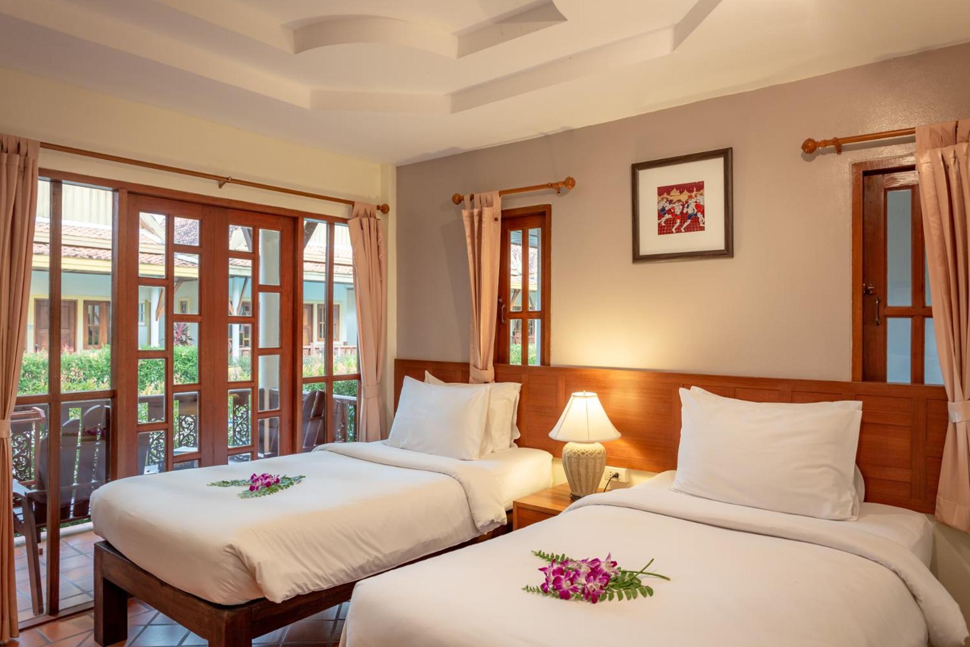 Deluxe Twin Room photo 3