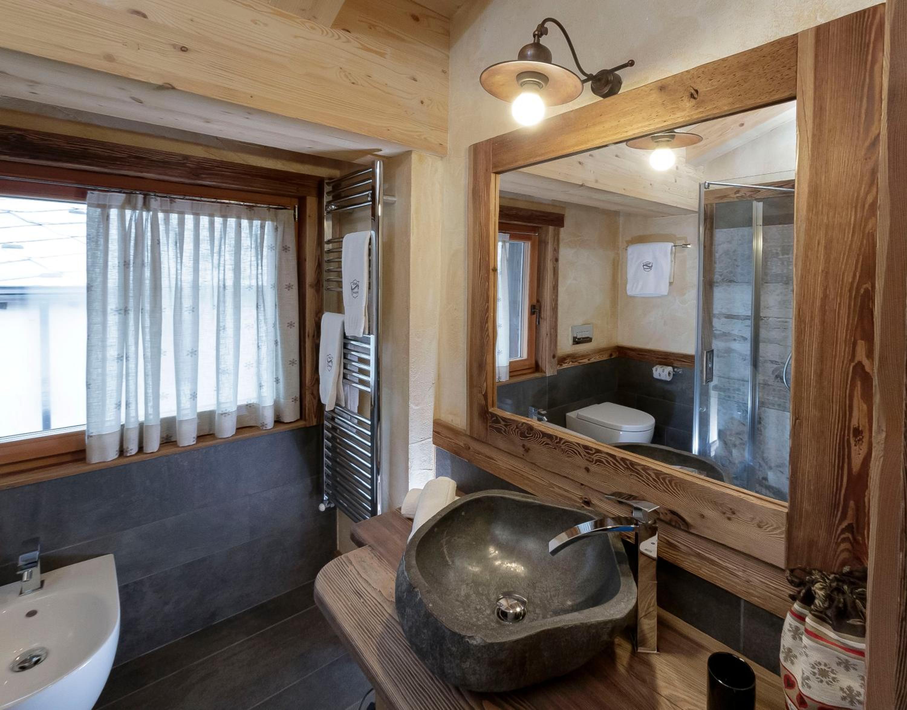 Double or Twin Room with Spa Access - Photo 4