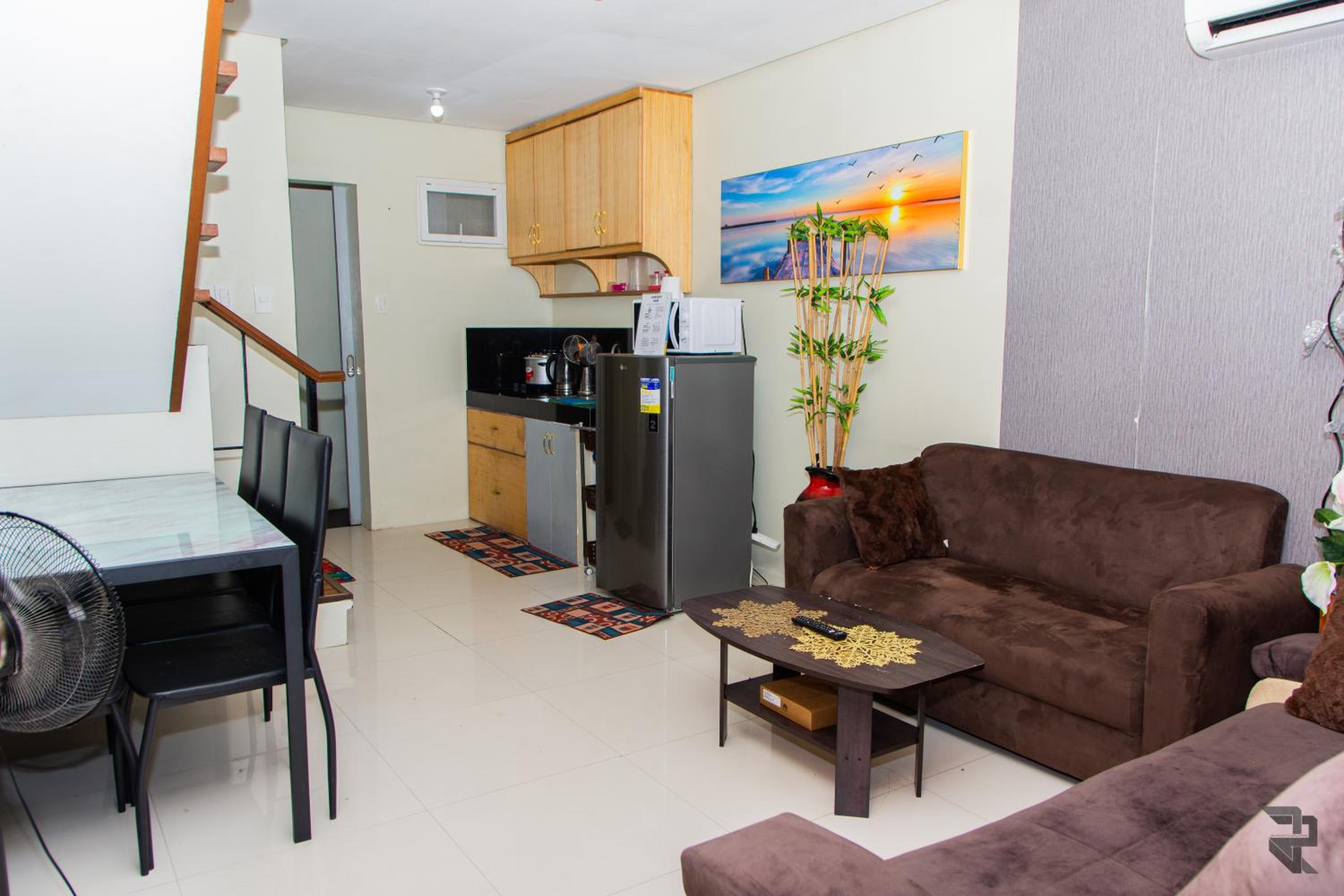 Two-Bedroom House photo 3