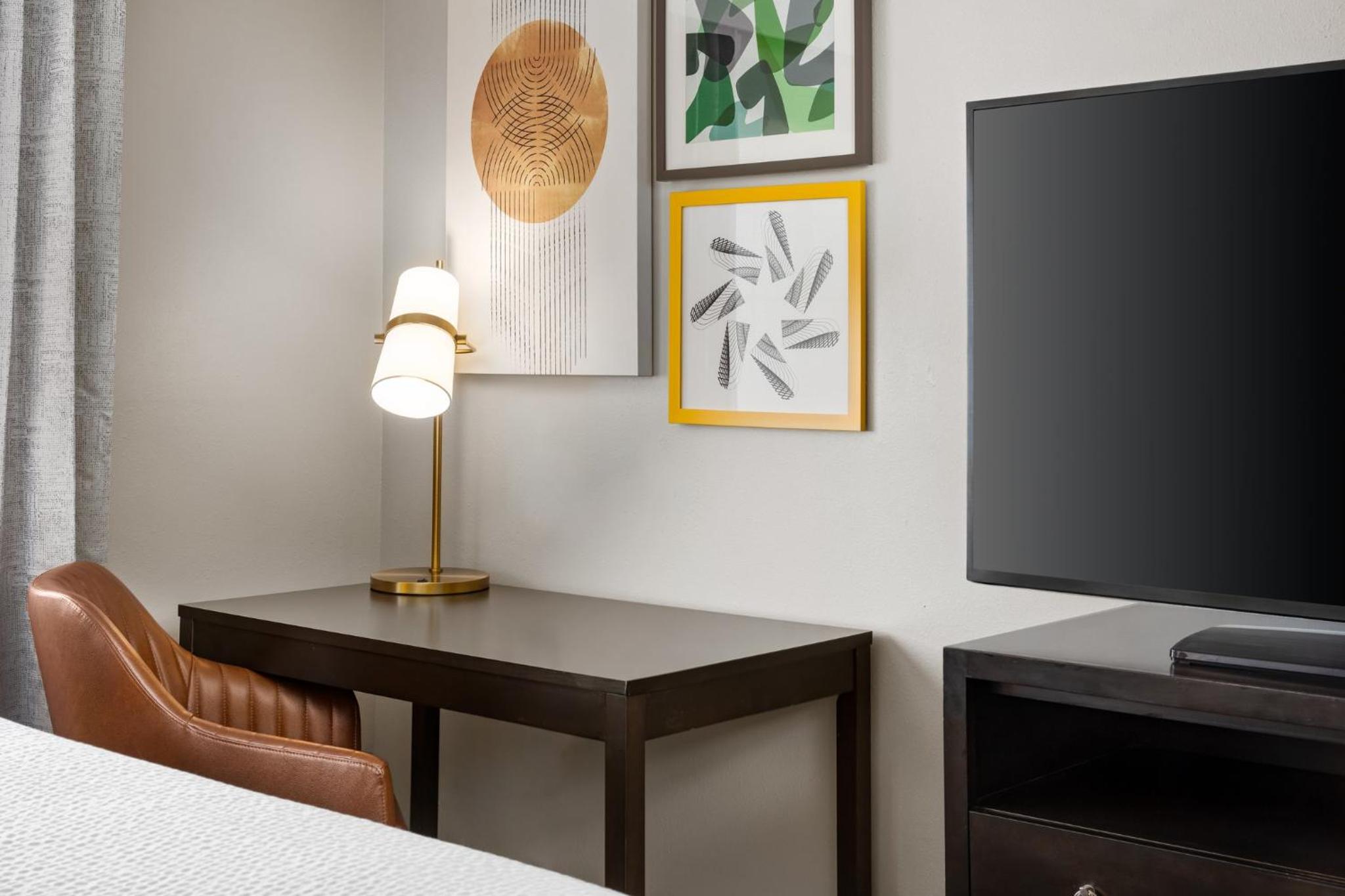 Standard King Room - Photo 1