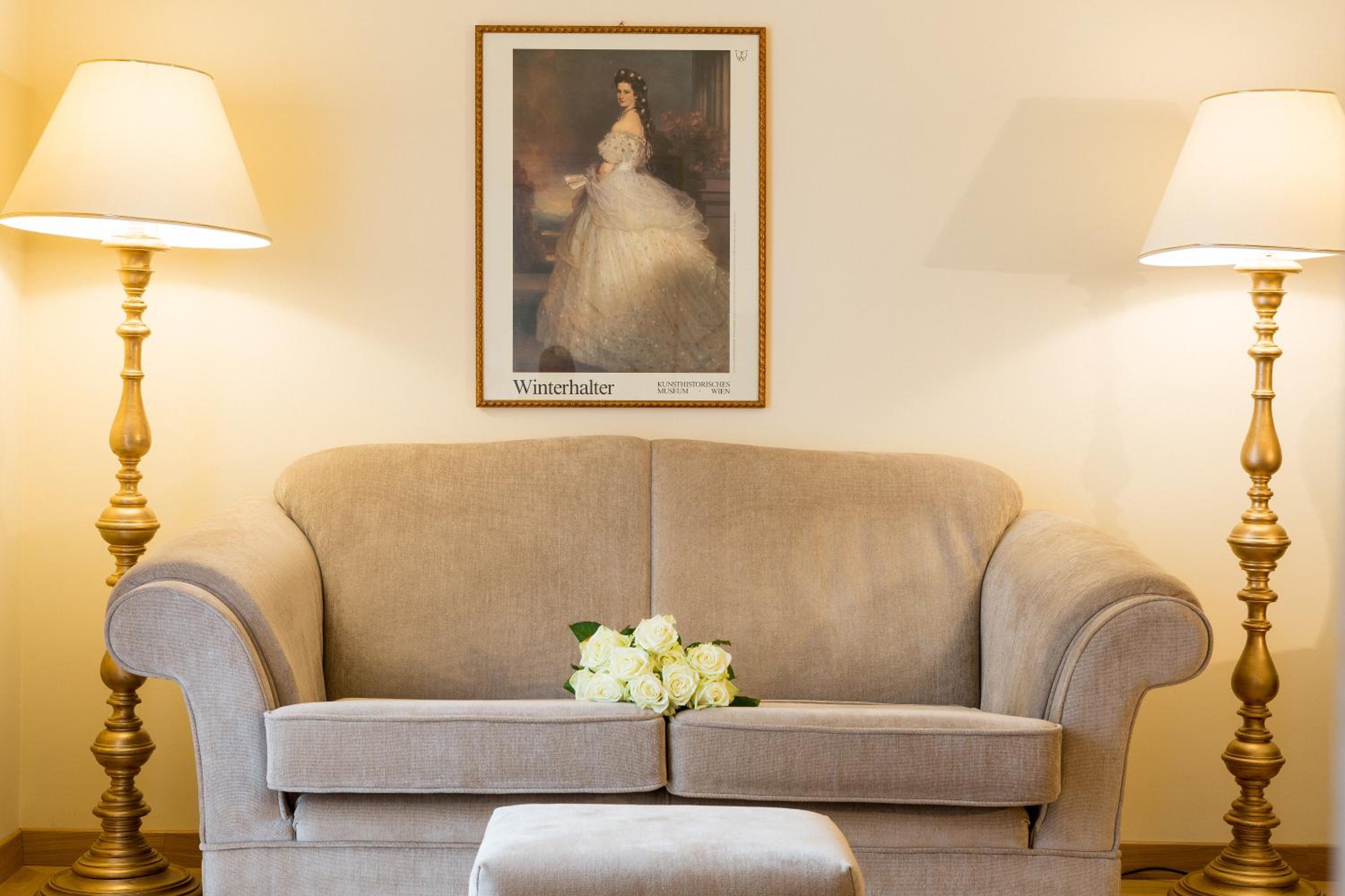 Deluxe Suite - Photo 15