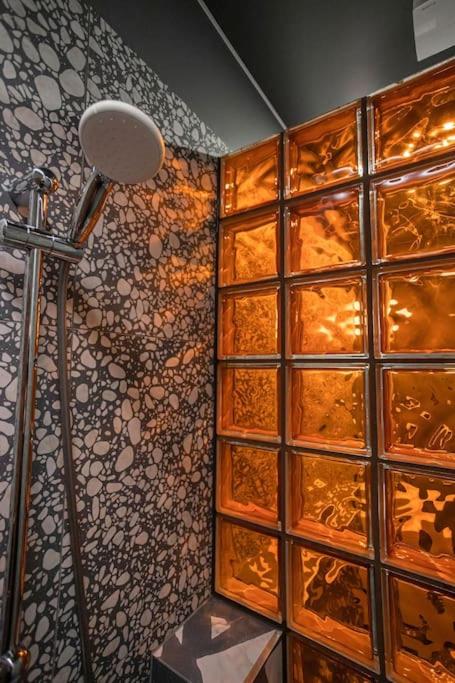 One-Bedroom Apartment - Photo 20