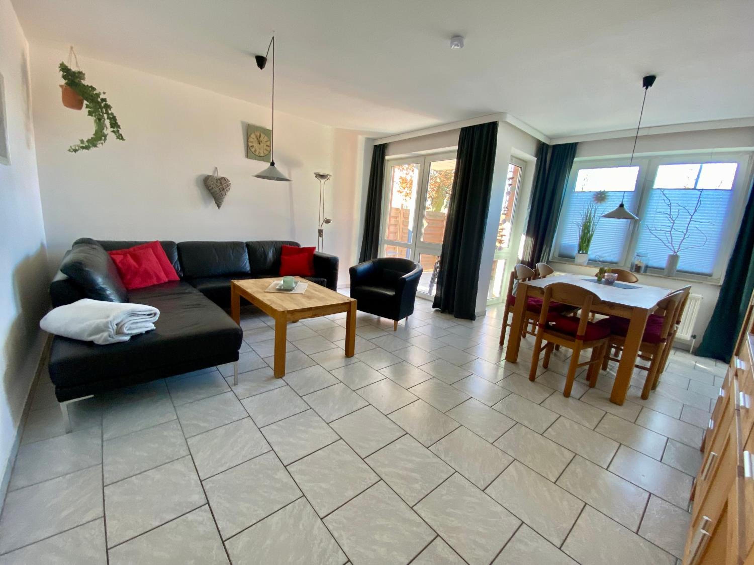 Apartment - Ground Floor photo 2