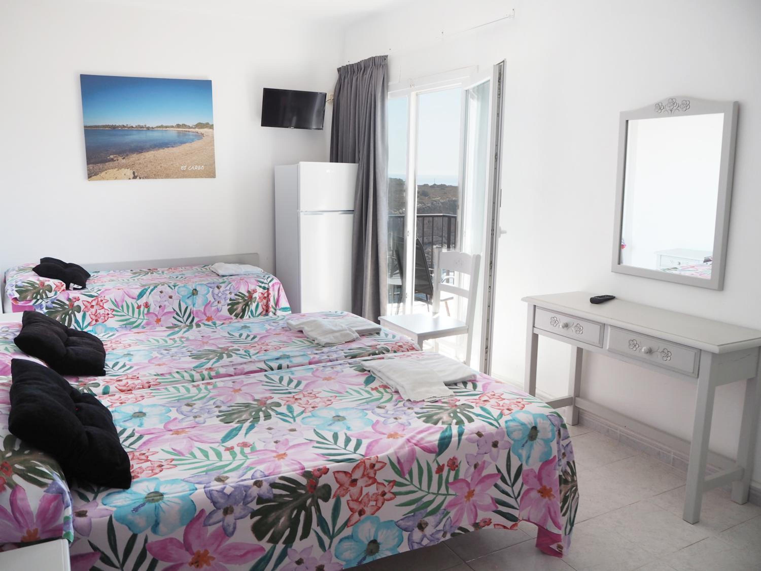 Superior Triple Zimmer with Sea View