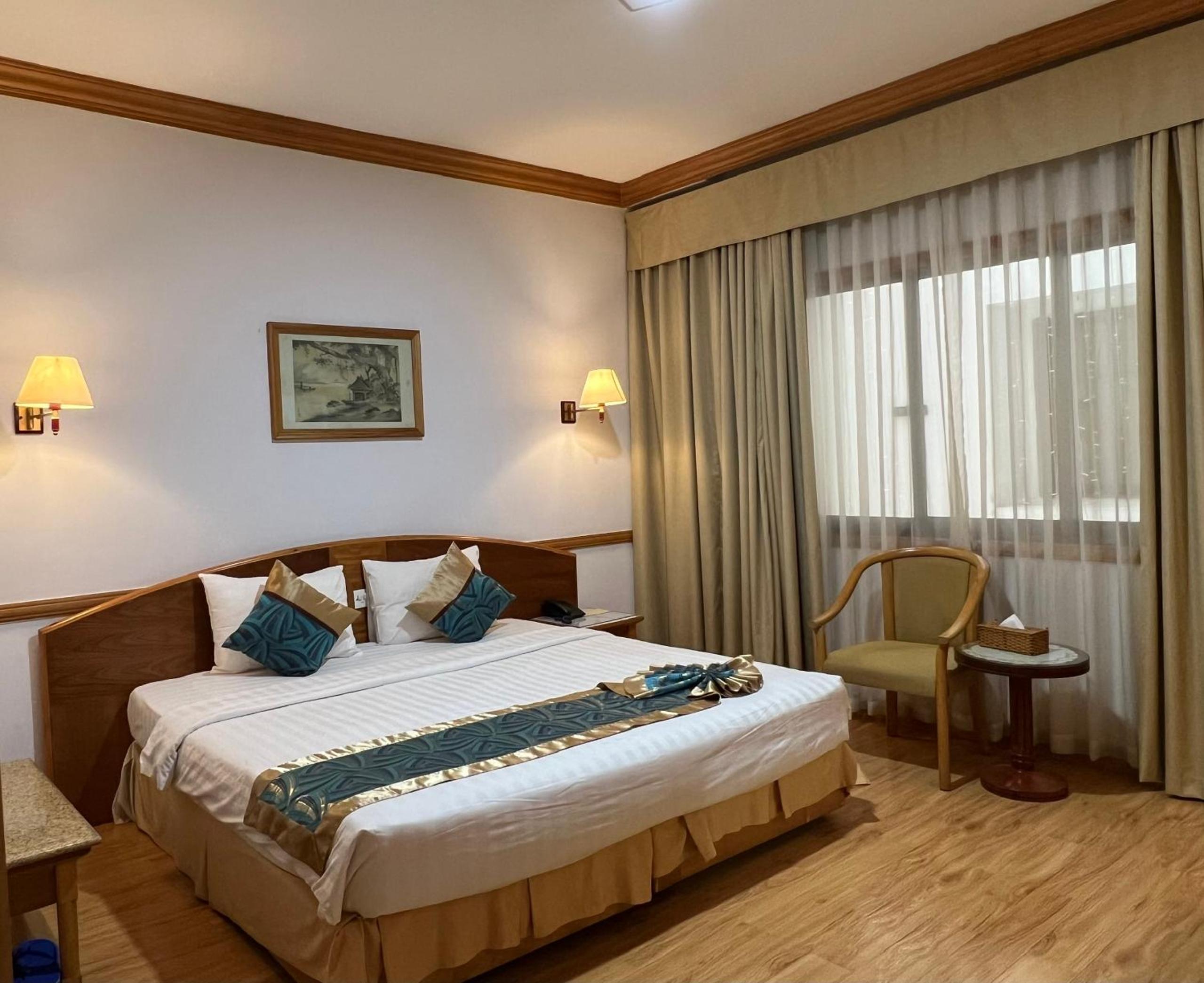 Deluxe Double Room photo 3
