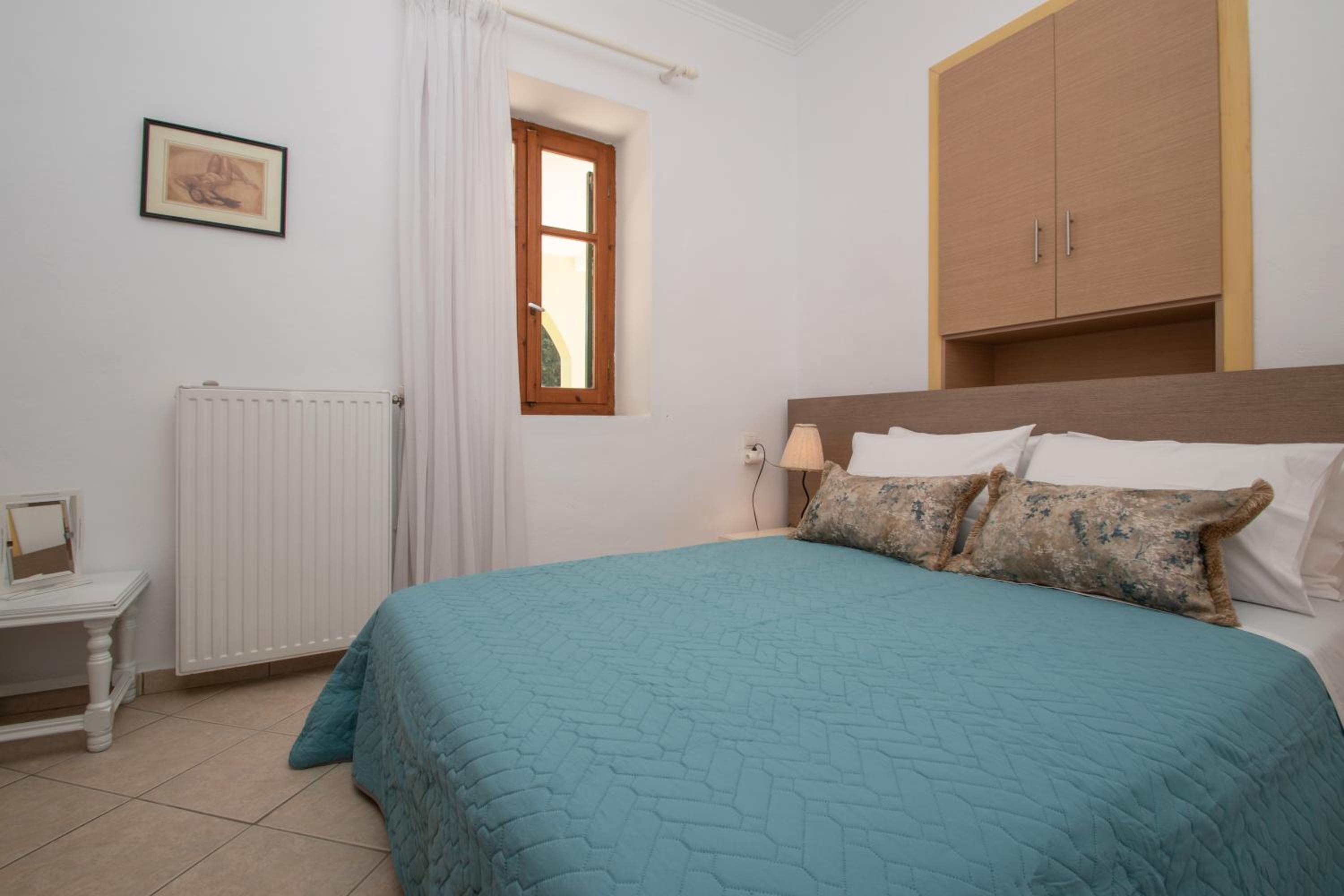 Three-Bedroom House photo 1