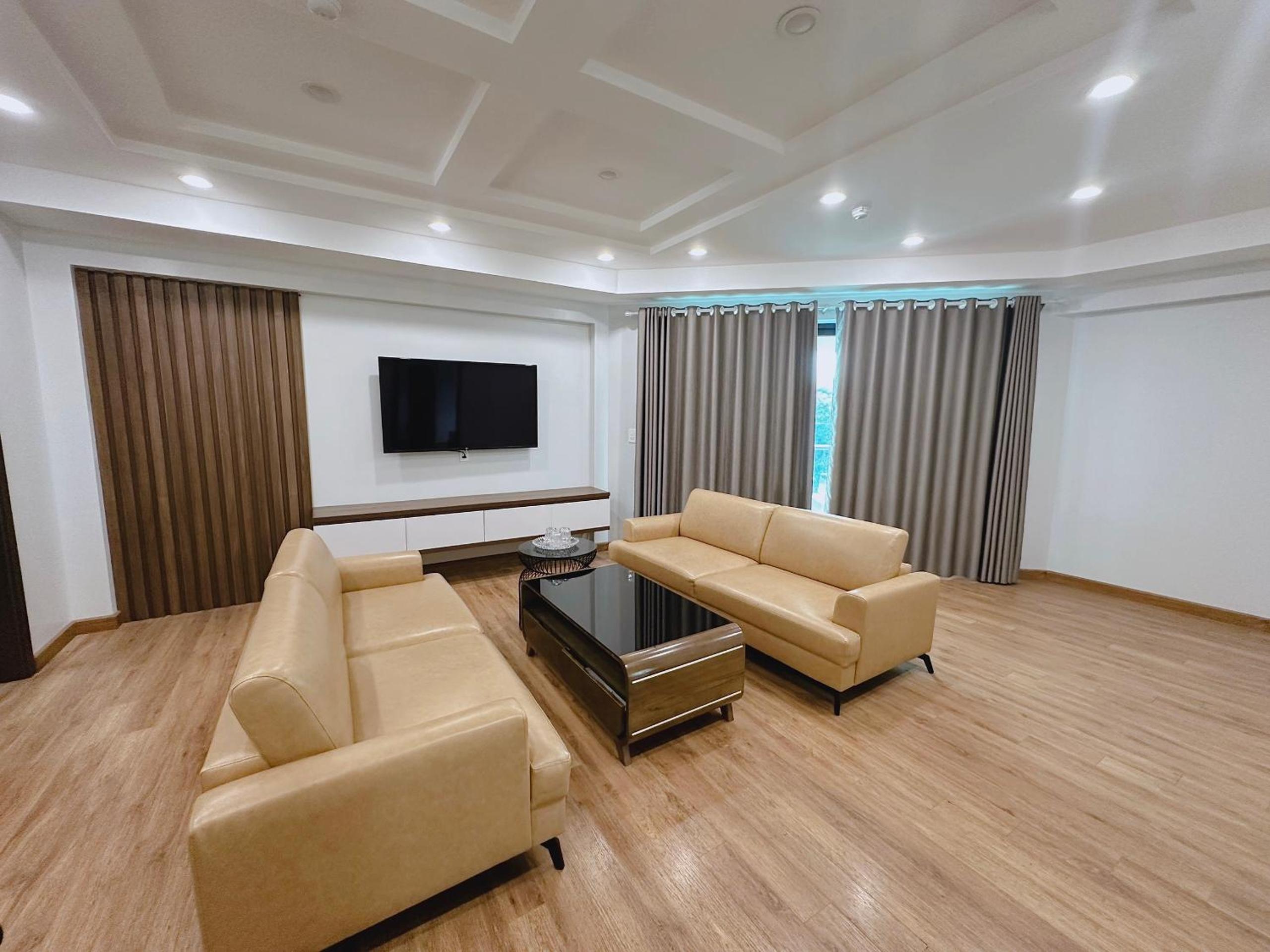 Deluxe Suite - Photo 2