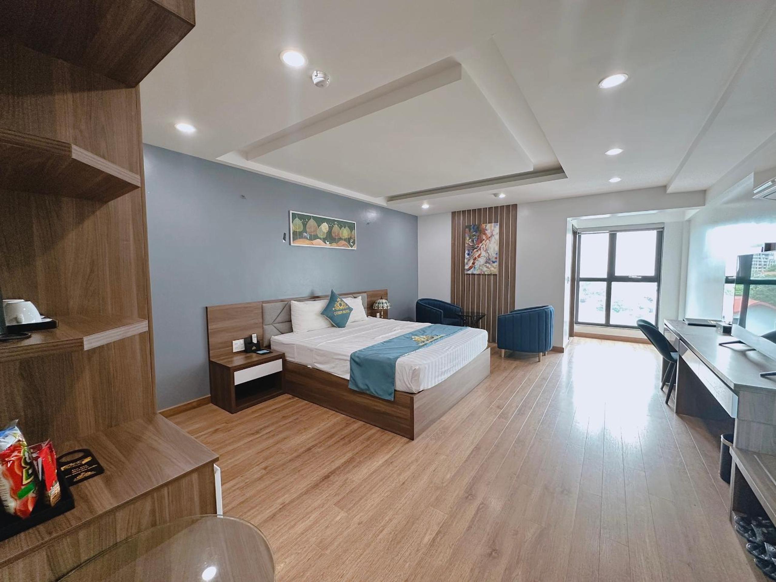 Deluxe Suite - Photo 3