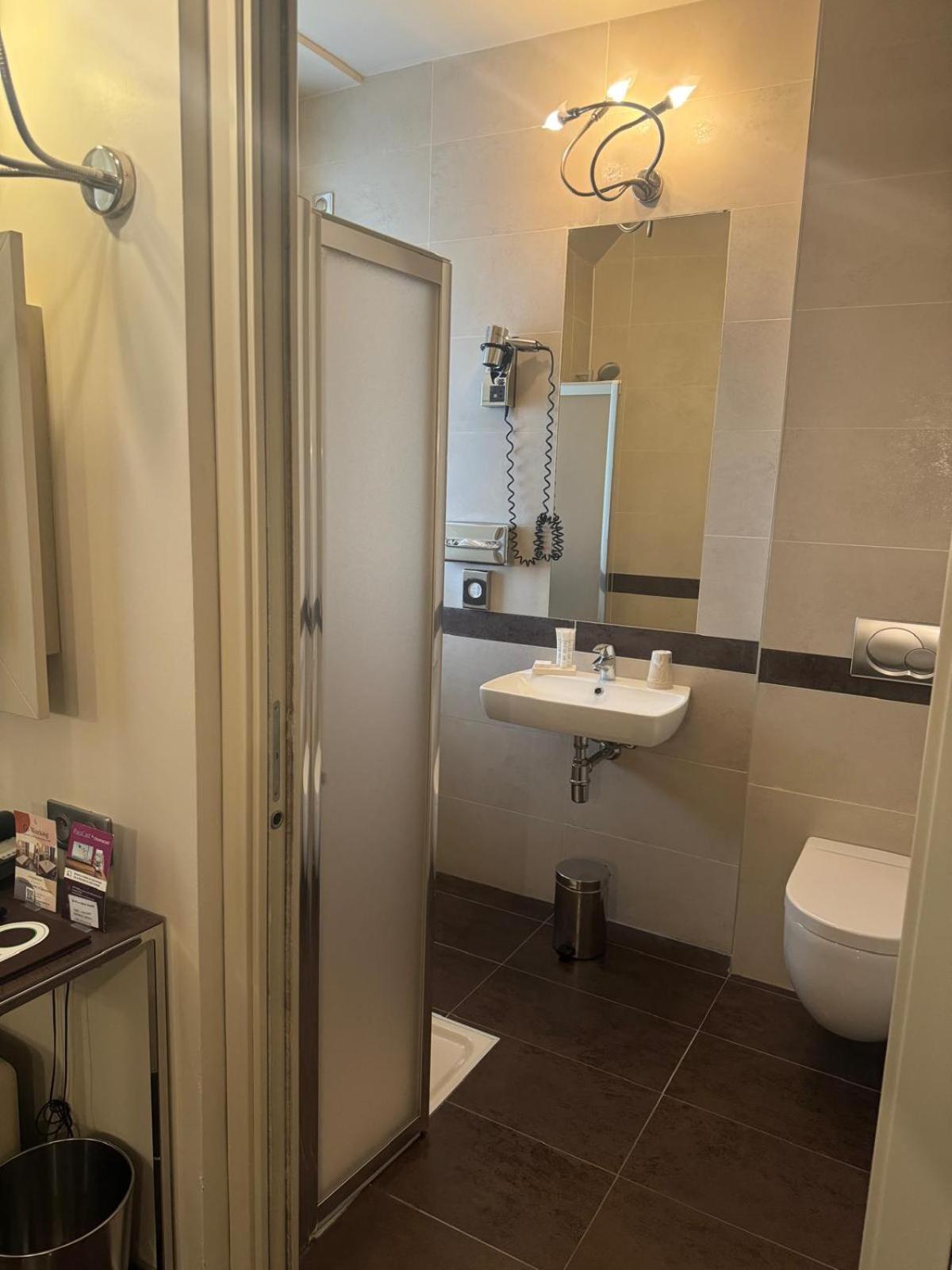Superior Double Room - Photo 2