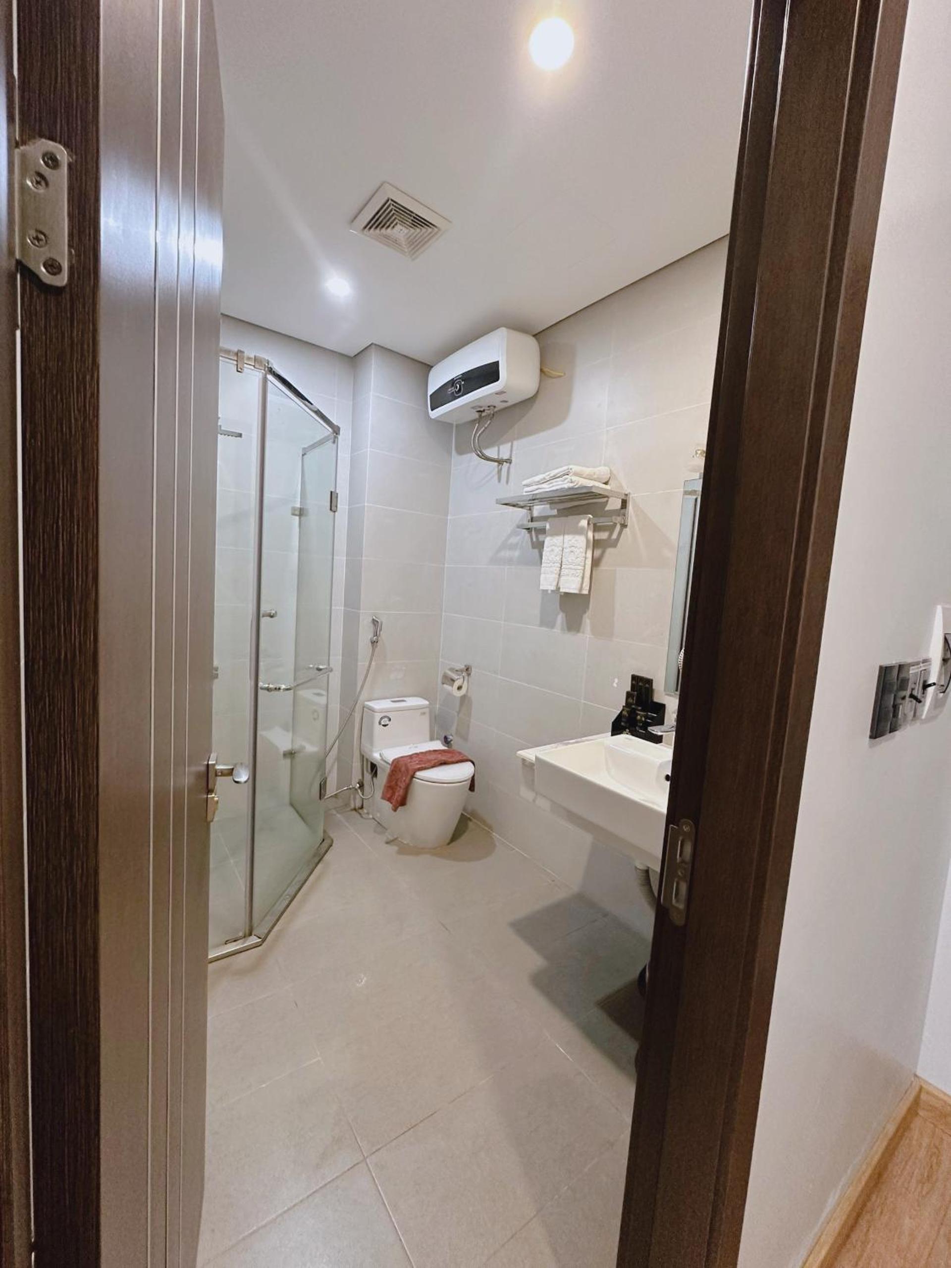 Deluxe Double Room - Photo 18