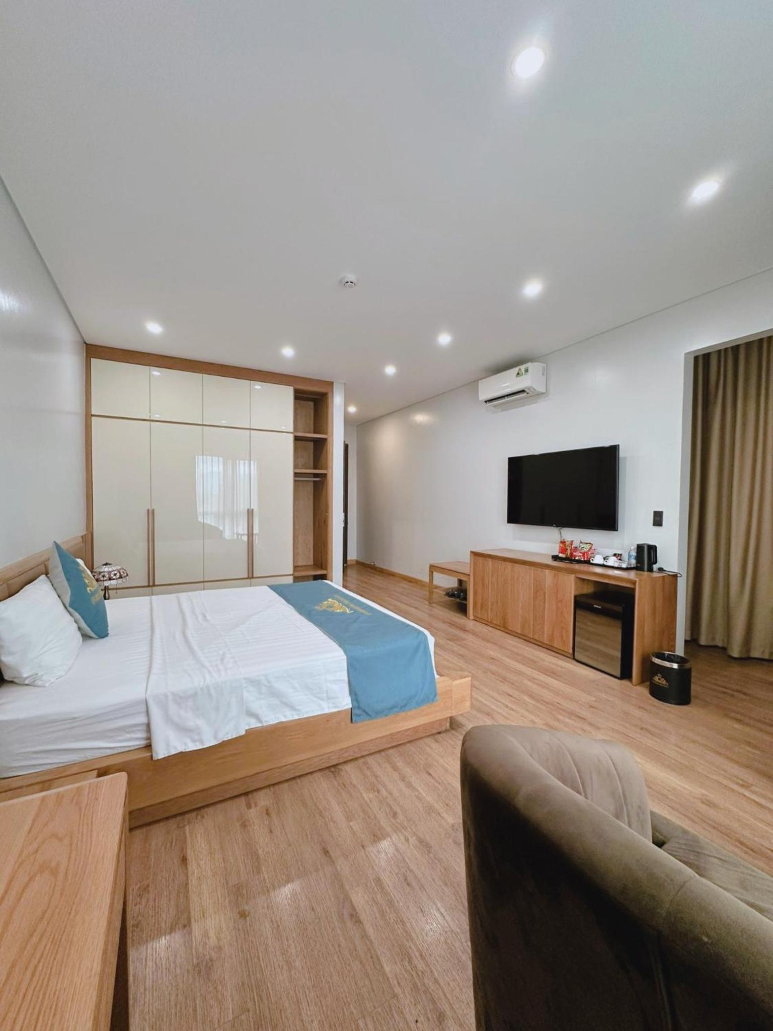 Deluxe Double Room - Photo 8