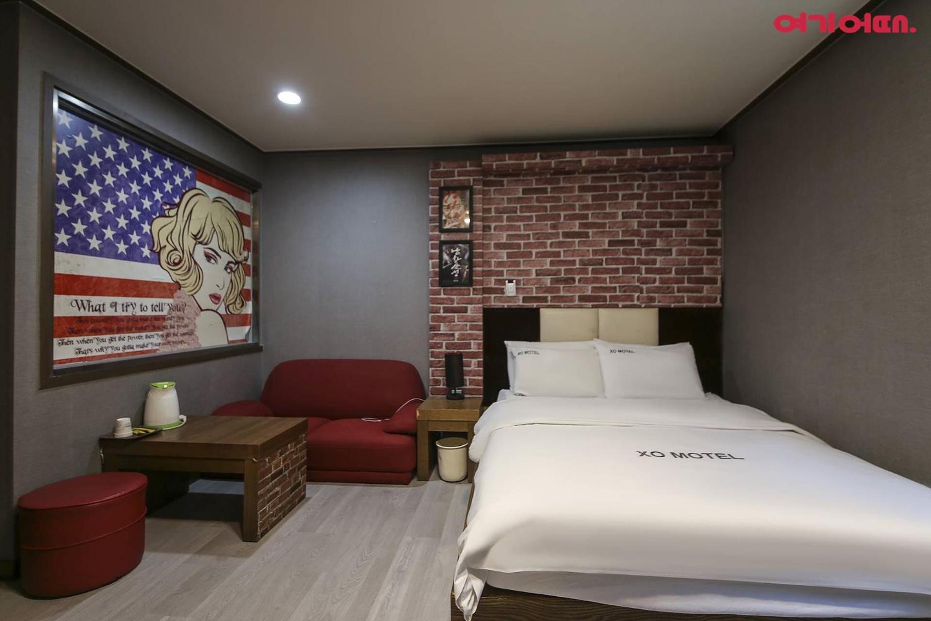 Double Room with Private Bathroom - Photo 1