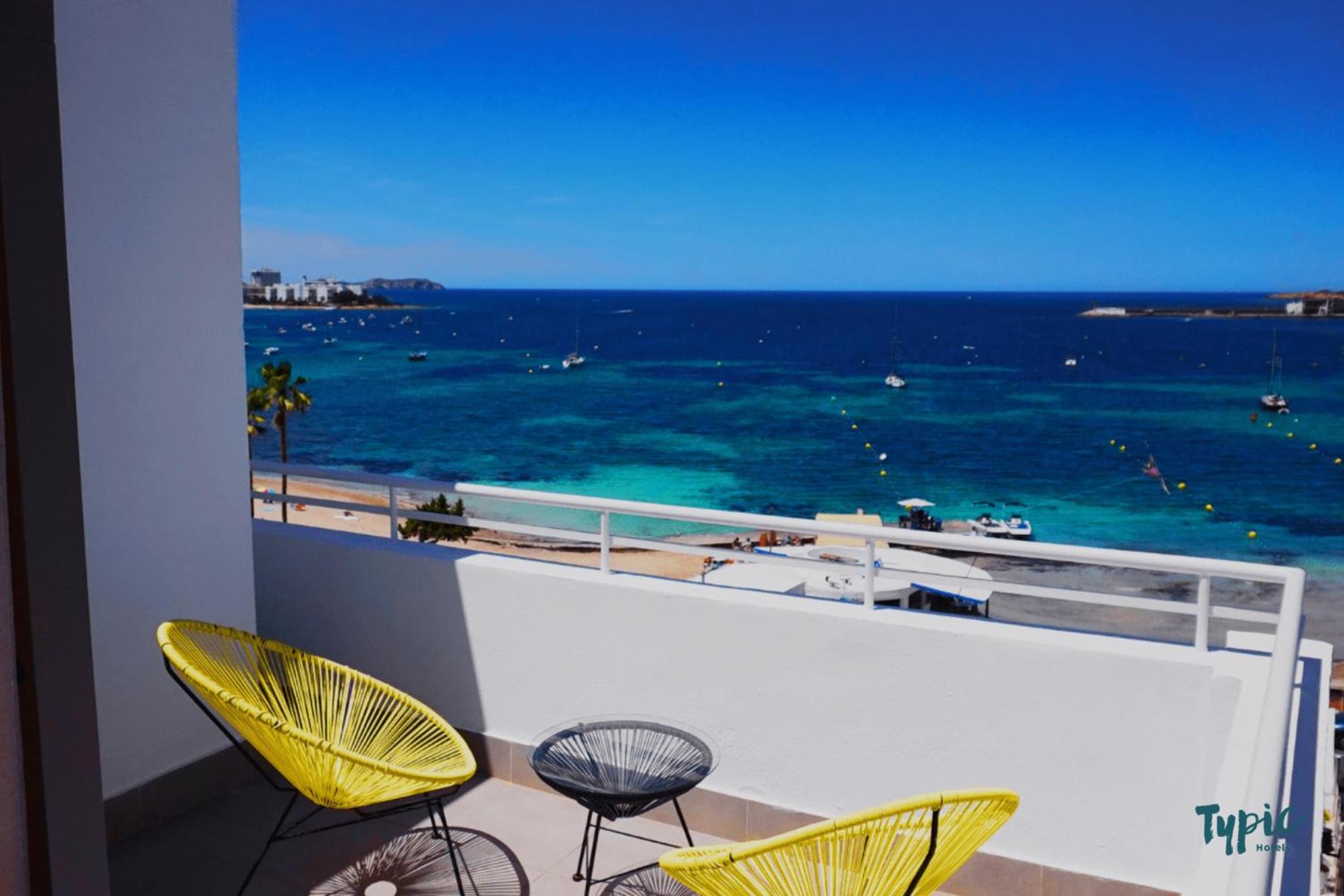 Superior Studio with Sea View - Photo 14