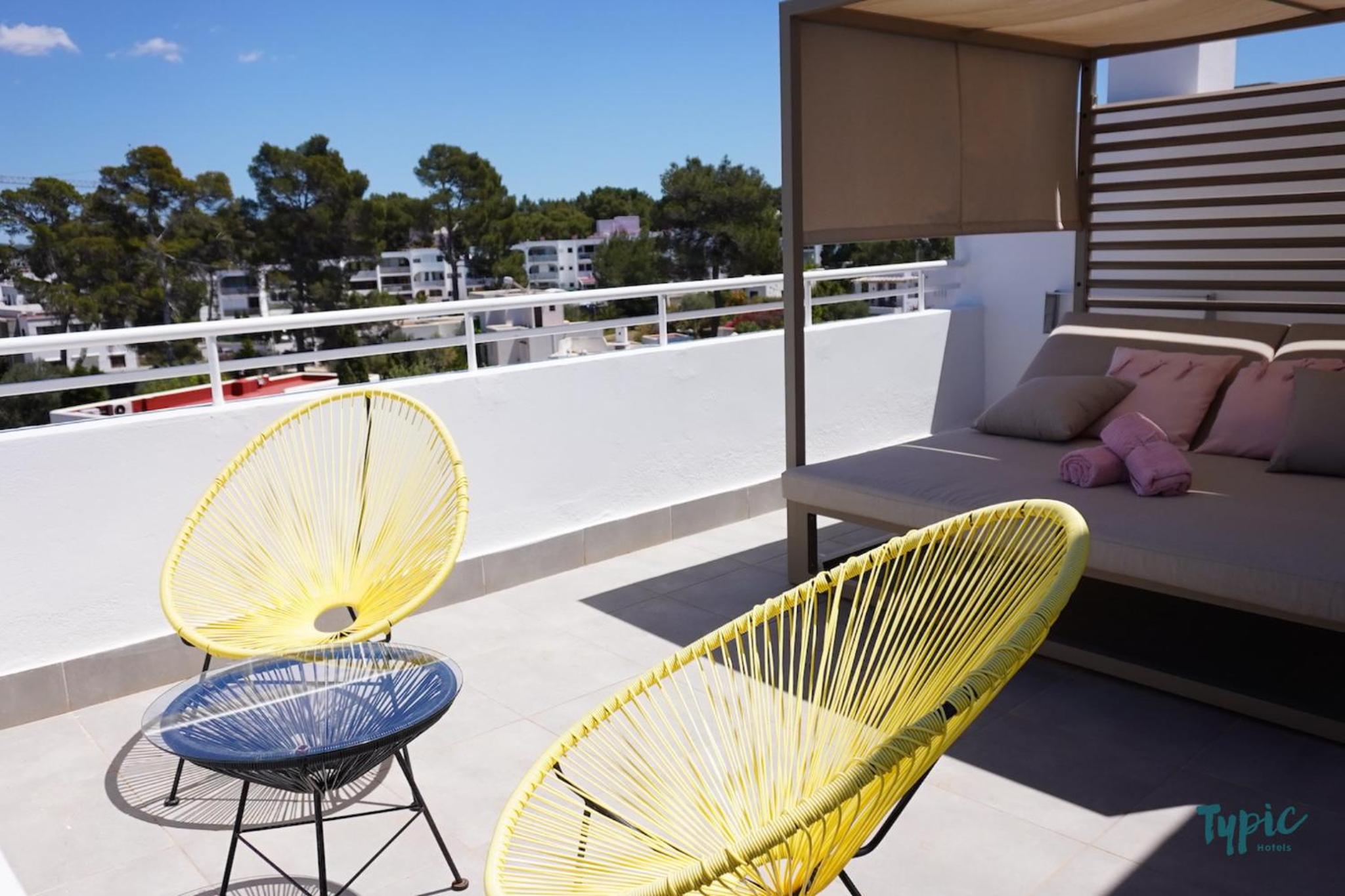 Superior Studio with Sea View - Photo 13