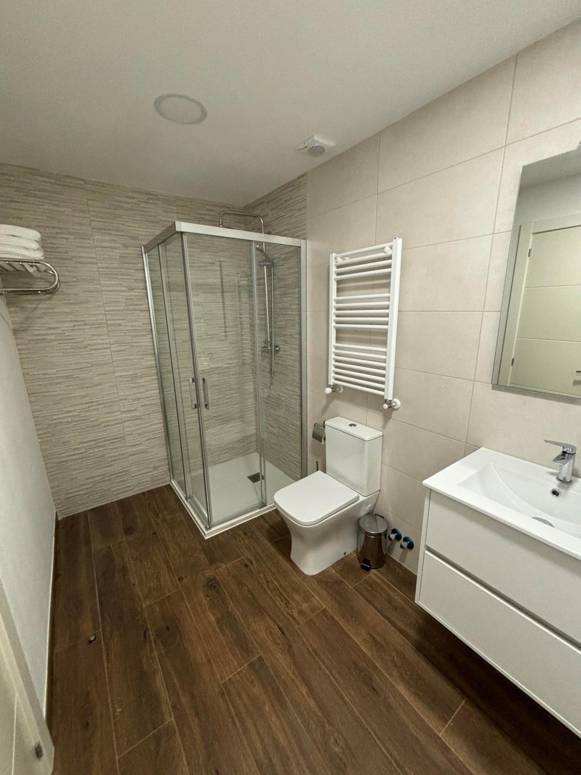 Two-Bedroom Deluxe Apartment - Photo 10