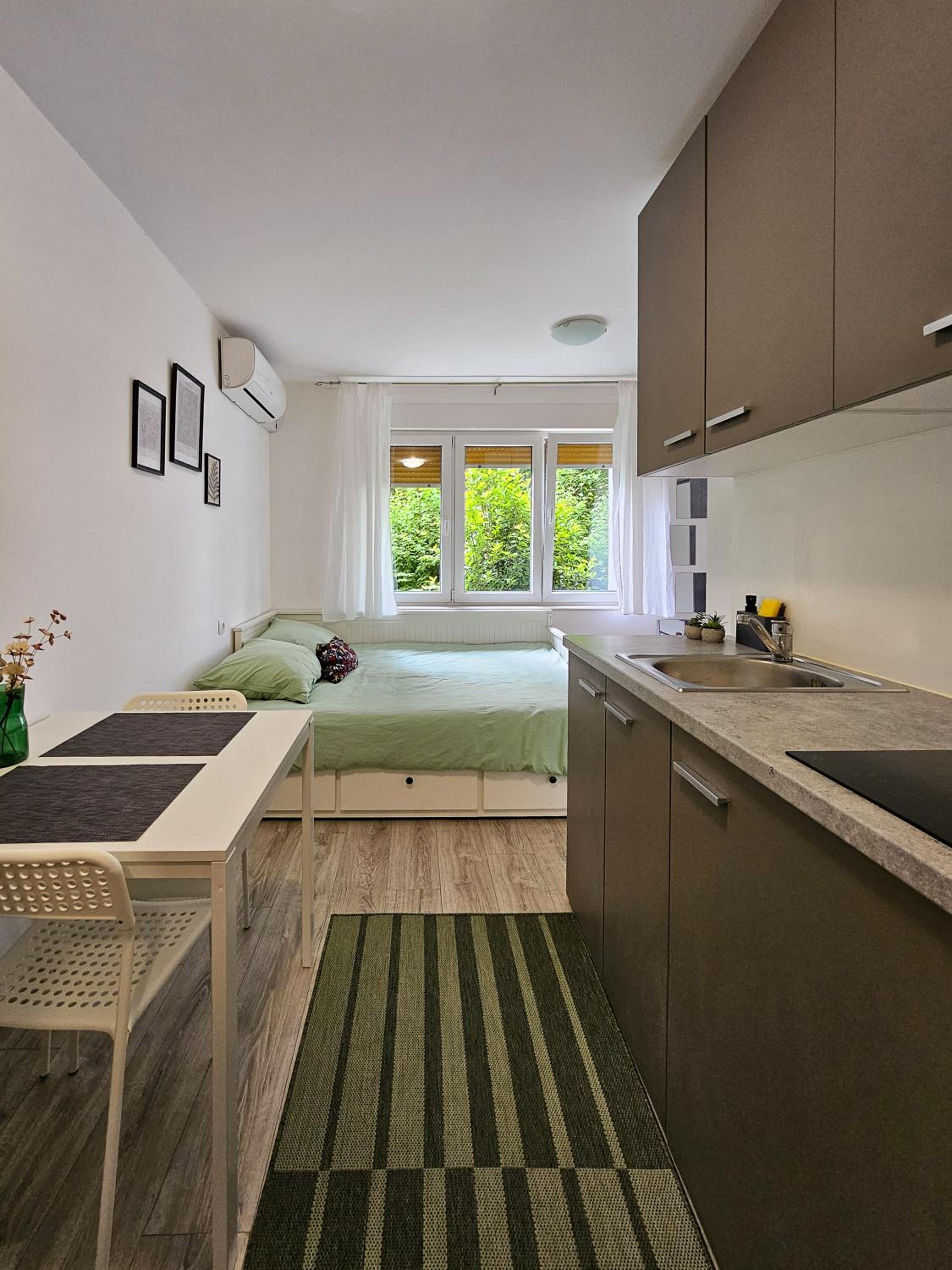 Studio with Garden View