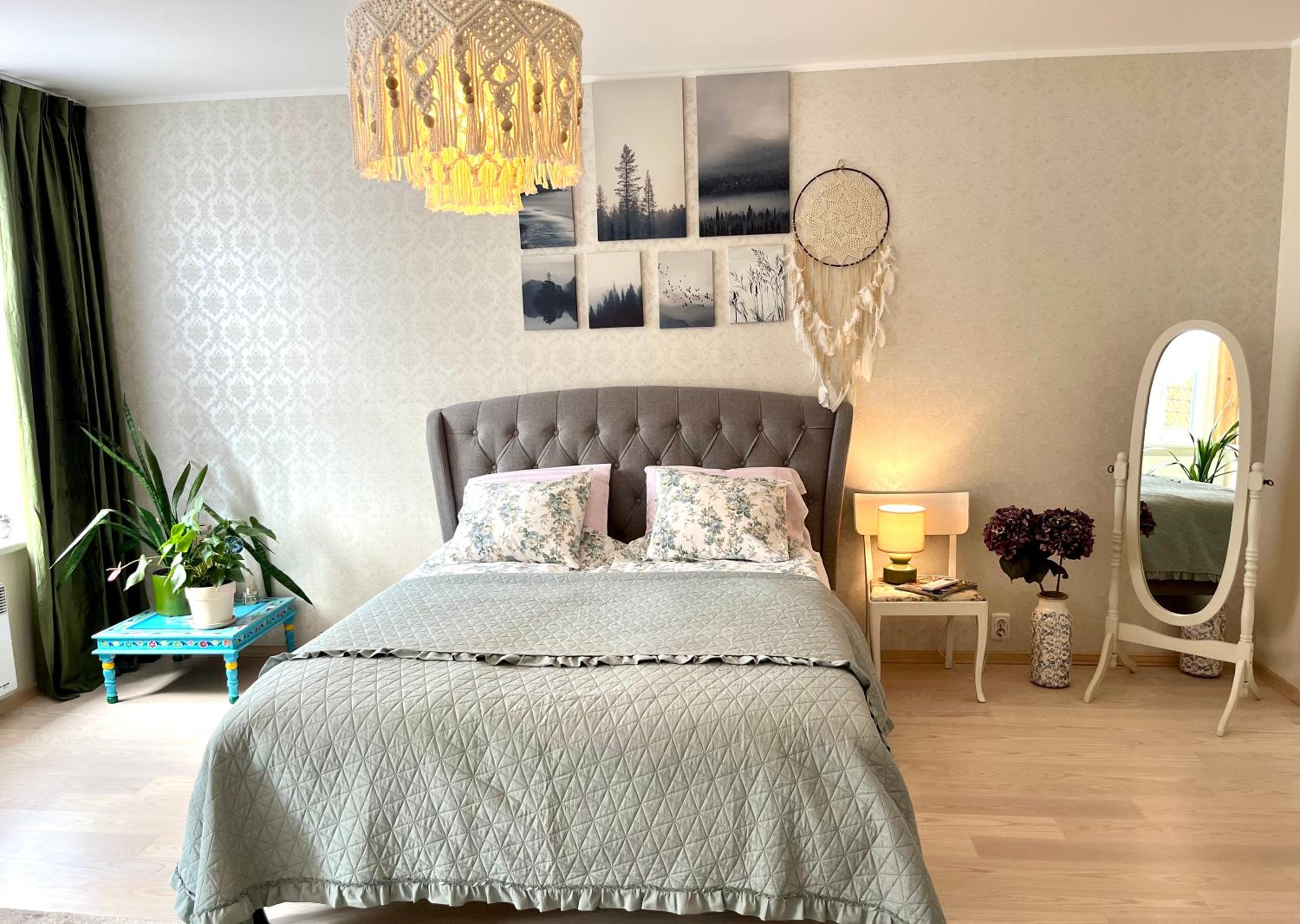 One-Bedroom Apartment - Photo 19