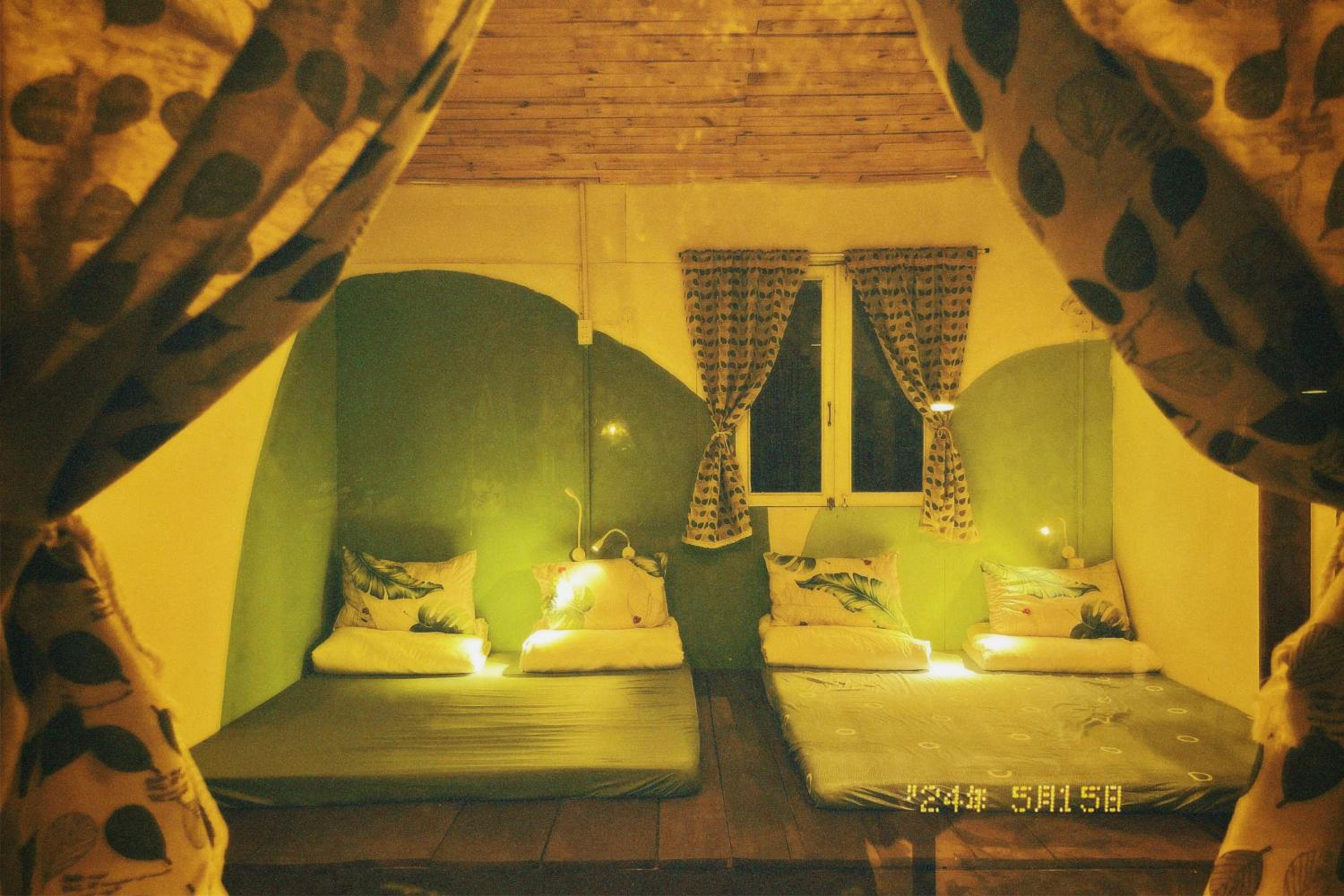 Standard Double Room - Photo 7