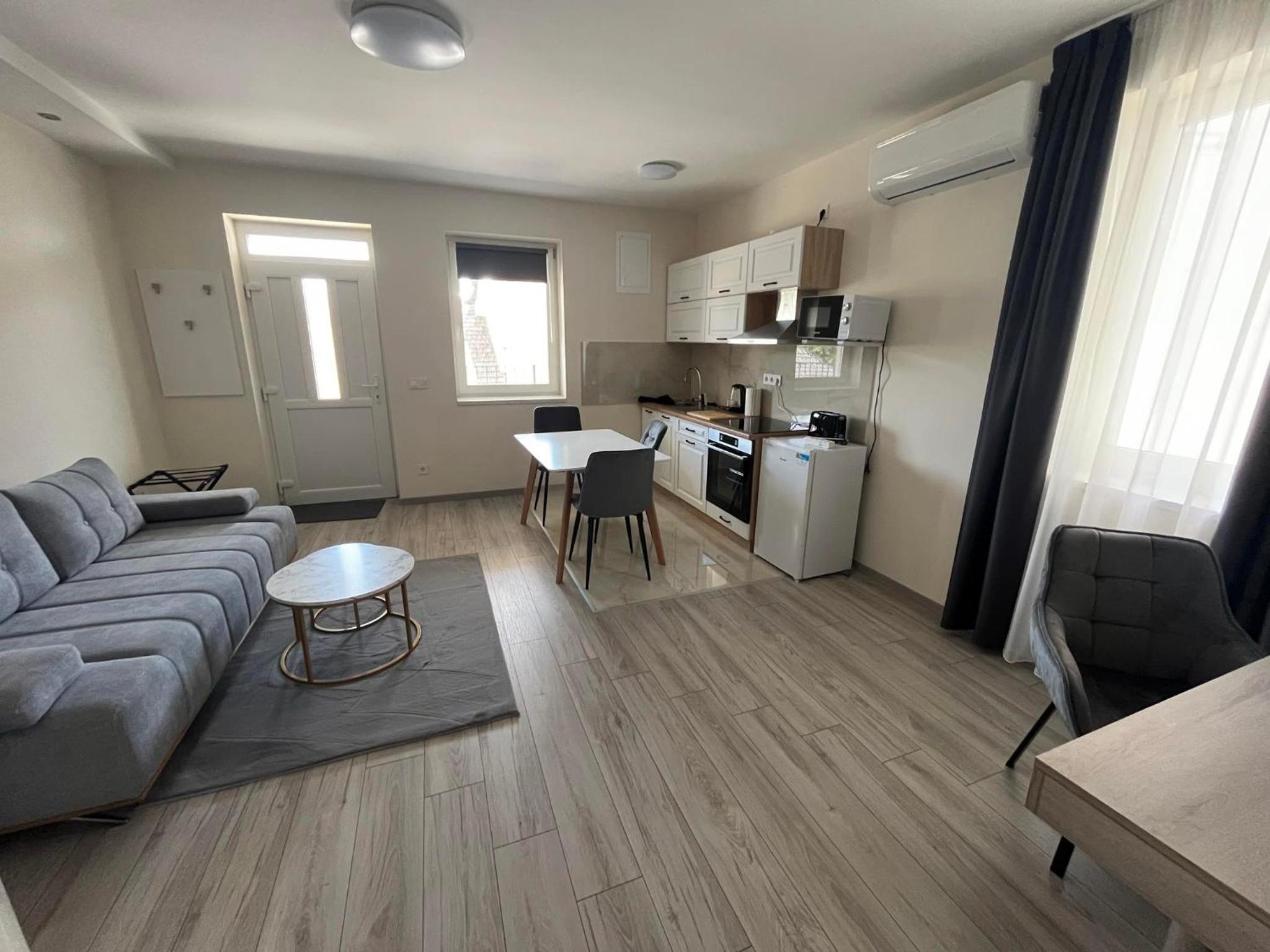 Apartment with Terrace